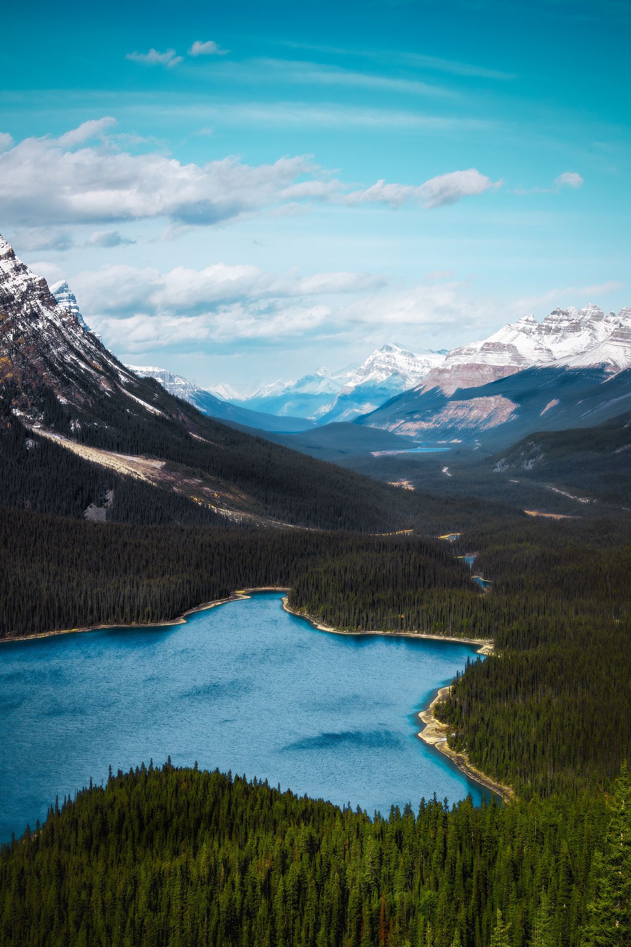 lake, water, river, autumn, outdoor, landscape, tree, forest, mountain, cloud, sky, valley, Canada, Huapu Zhao