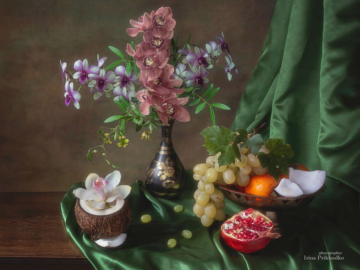 натюрморт, цветы, экзотические, букет, орхидеи, фрукты, кокос, Ирина Приходько