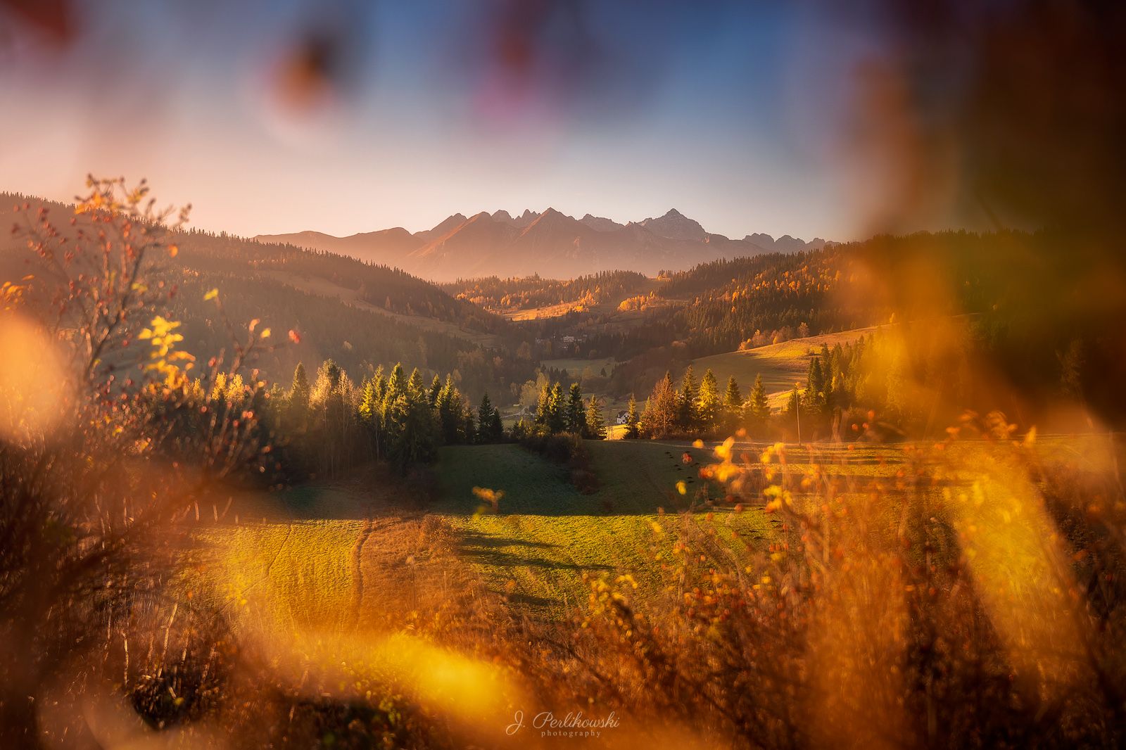 autumn, mountains, autumn colours, autumn vibes, forest, fields,, Jakub Perlikowski