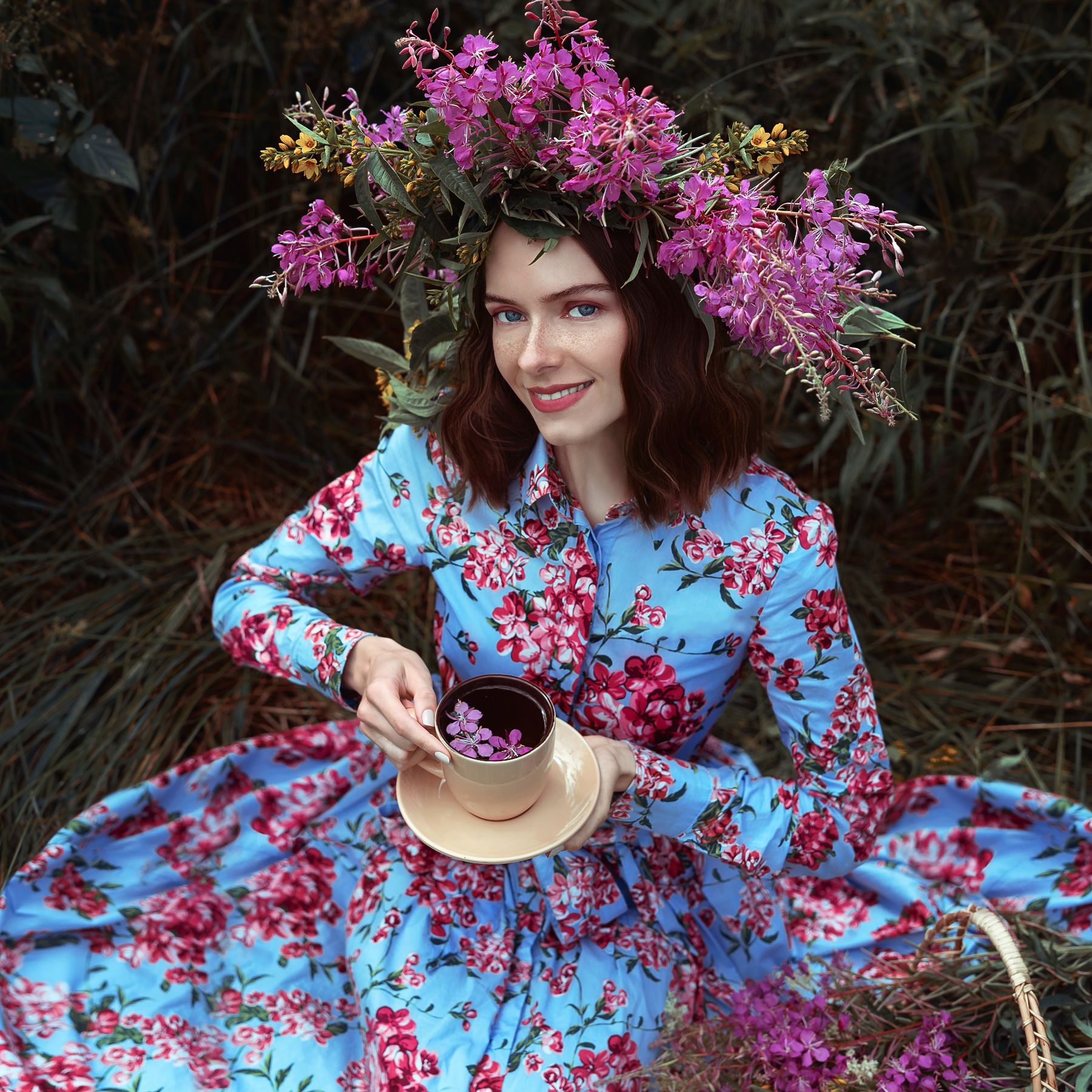девушка, поле, чай, цветы, girl, flowers, Екатерина Кулакова