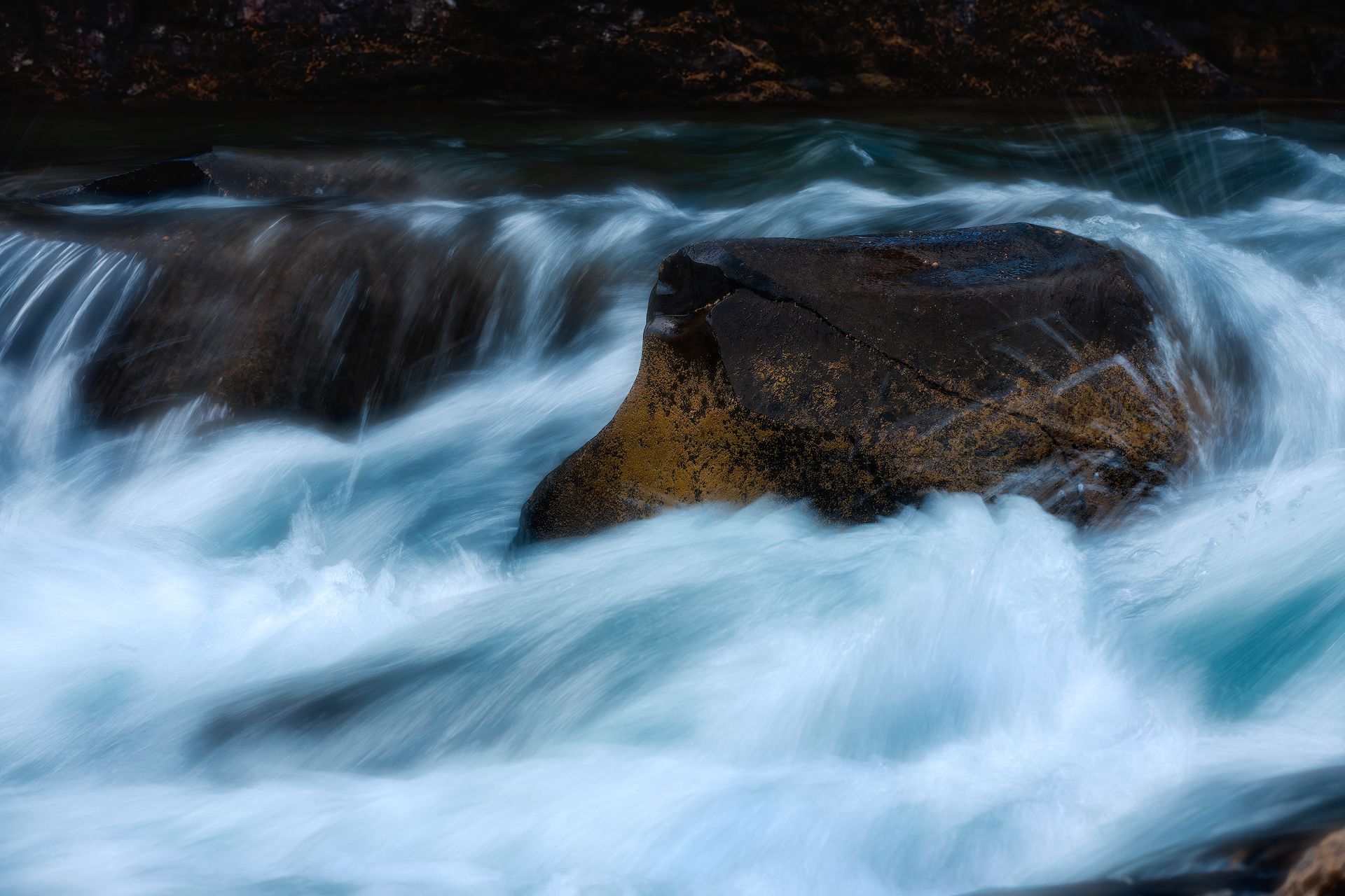 landscape, rock, water, river, flowing, waterfall, stone, outdoor, nature, mood, wave, running, light, solid, Huapu Zhao