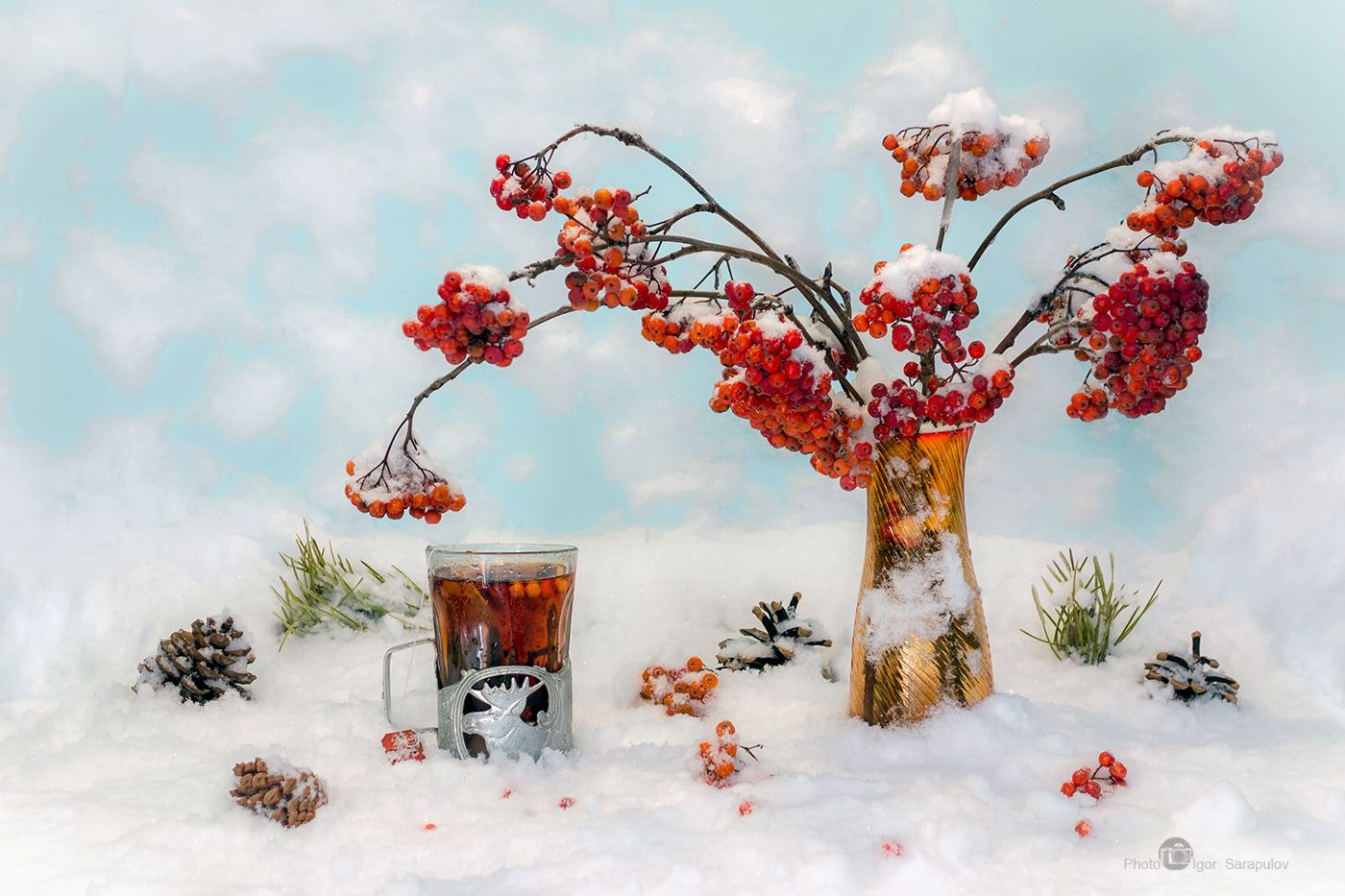 чай, снег, рябина, открытка, натюрморт,  настроение, зима, сюжет, Сарапулов Игорь