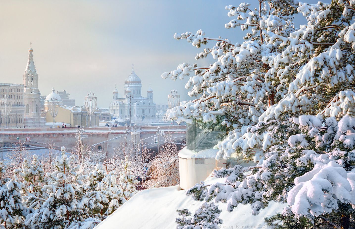 москва, кремль, зарядье, зима, снег, ёлки, храм, утро, Виктор Климкин
