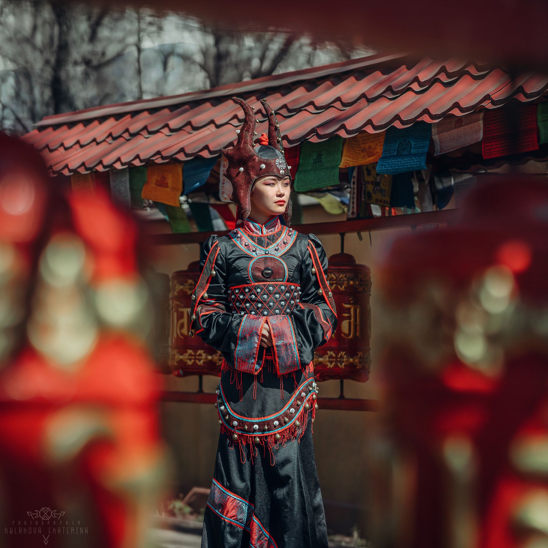 буддизм, Тува, национальный, традиции, культура, красный, костюм, Екатерина Кулакова