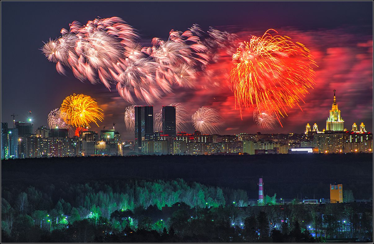 москва, салют, праздник, АНАТОЛИЙ ДОВЫДЕНКО