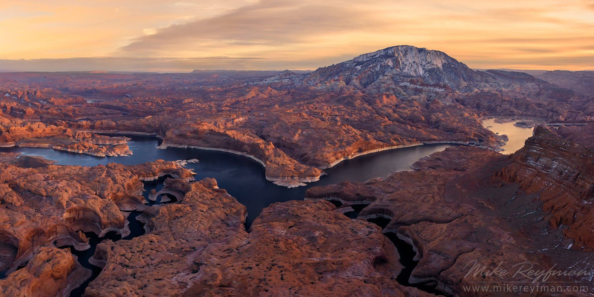 lake powell. reflection canyon. colorado river, navajo mountain, uta, arizona, aerial, panorama, Майк Рейфман