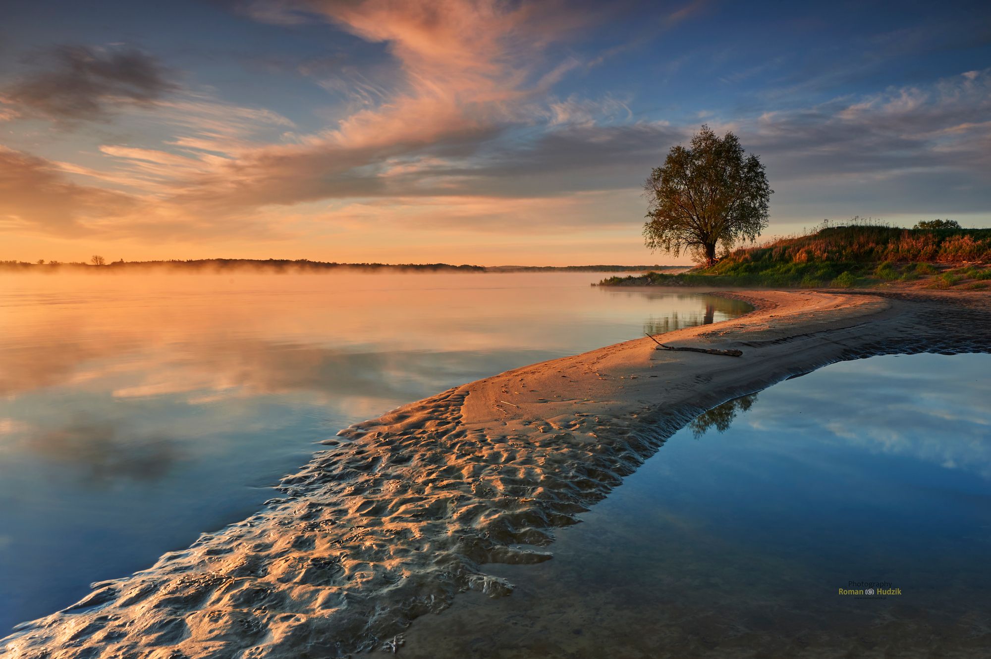 Vistula, river, landscape, water, clouds, sunrise, sunset, sand, tree,, Hudzik Roman