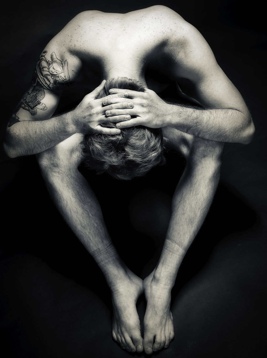 male, nude, conceptual, skull, Raymond Asiala
