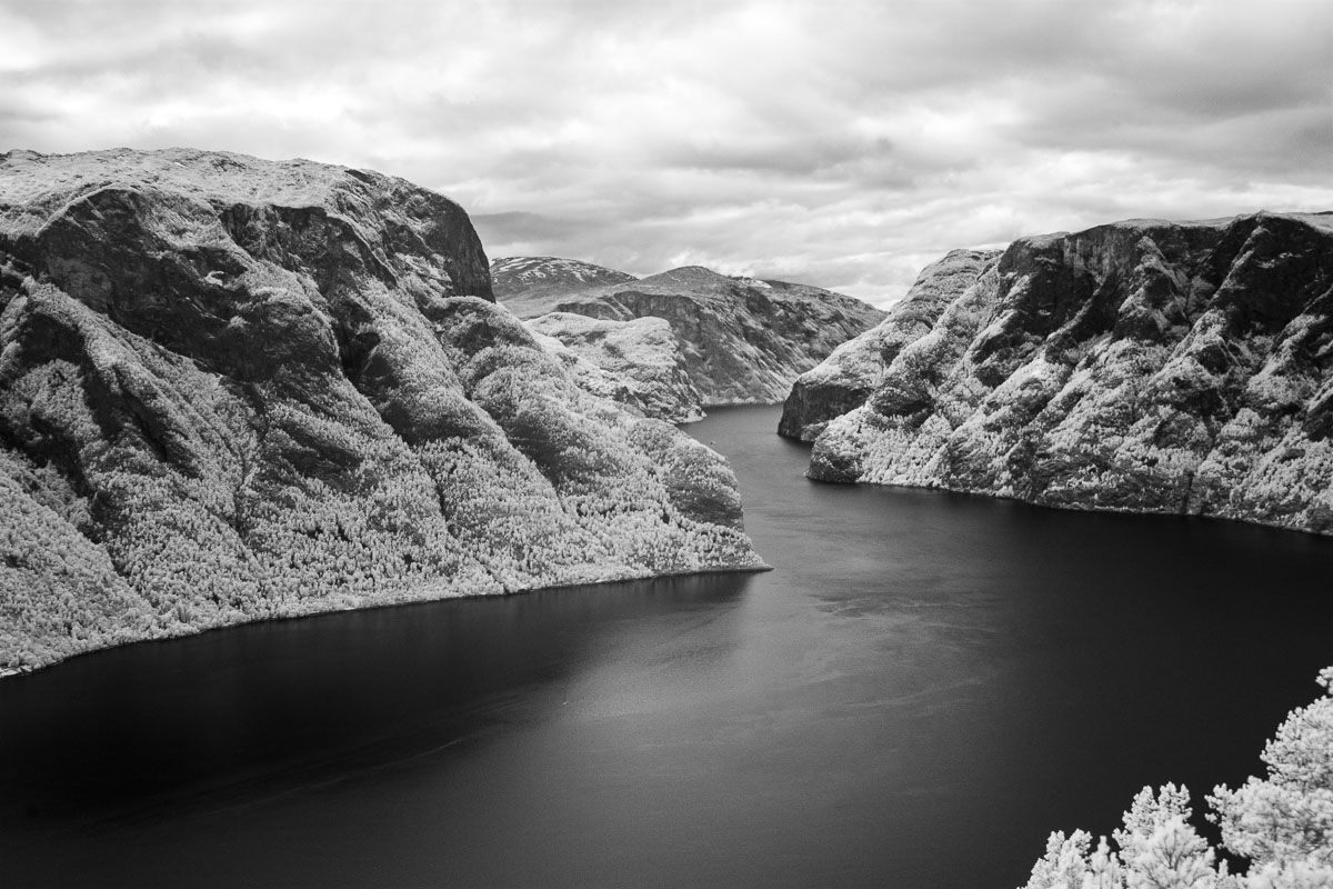 Фьорд, Норвегия, Инфракрасное фото, ir, скалы, море, вода, залив, небо, Сергей Козинцев
