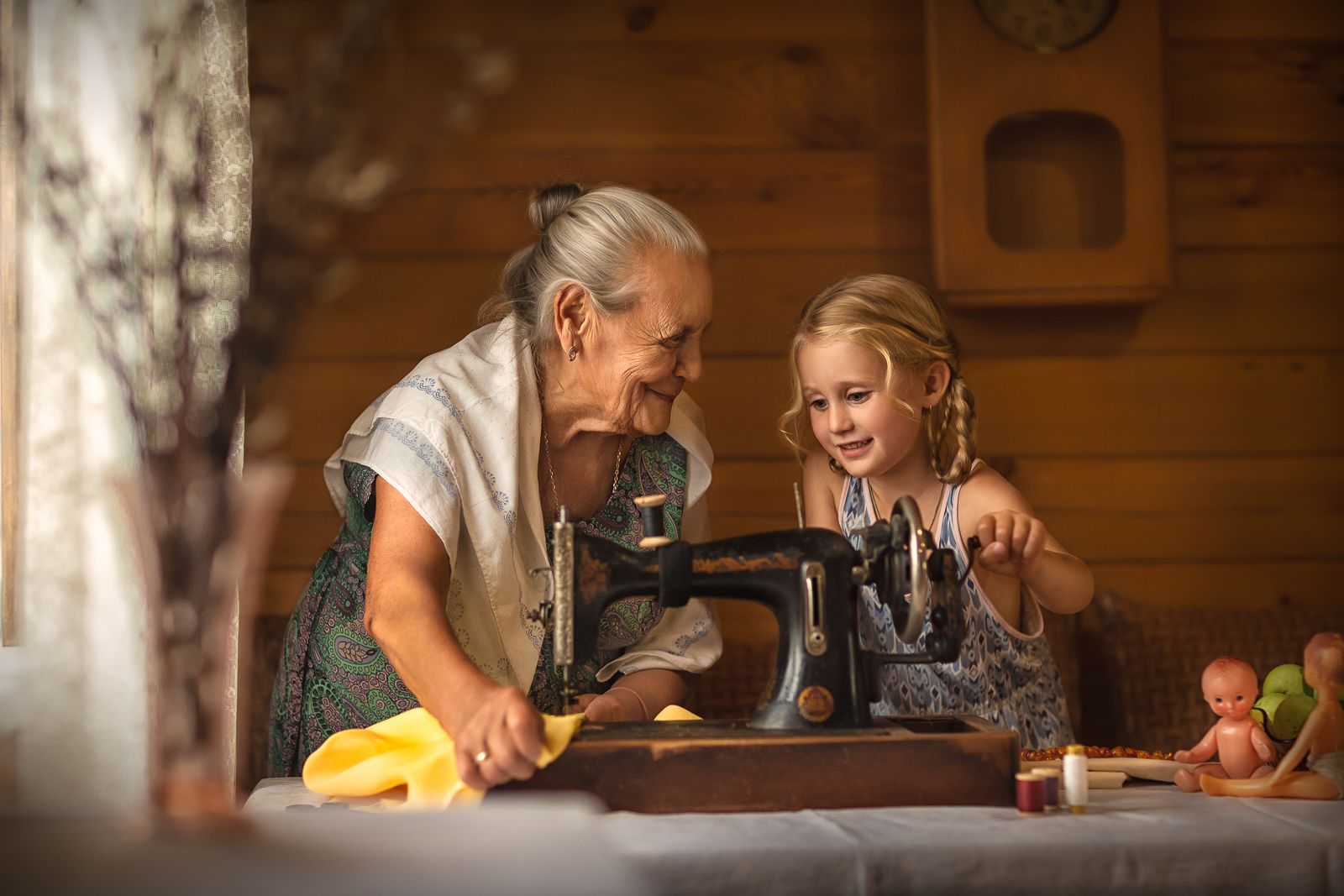 Бабушка с внучкой. Фотограф Щукина Елена Валерьевна