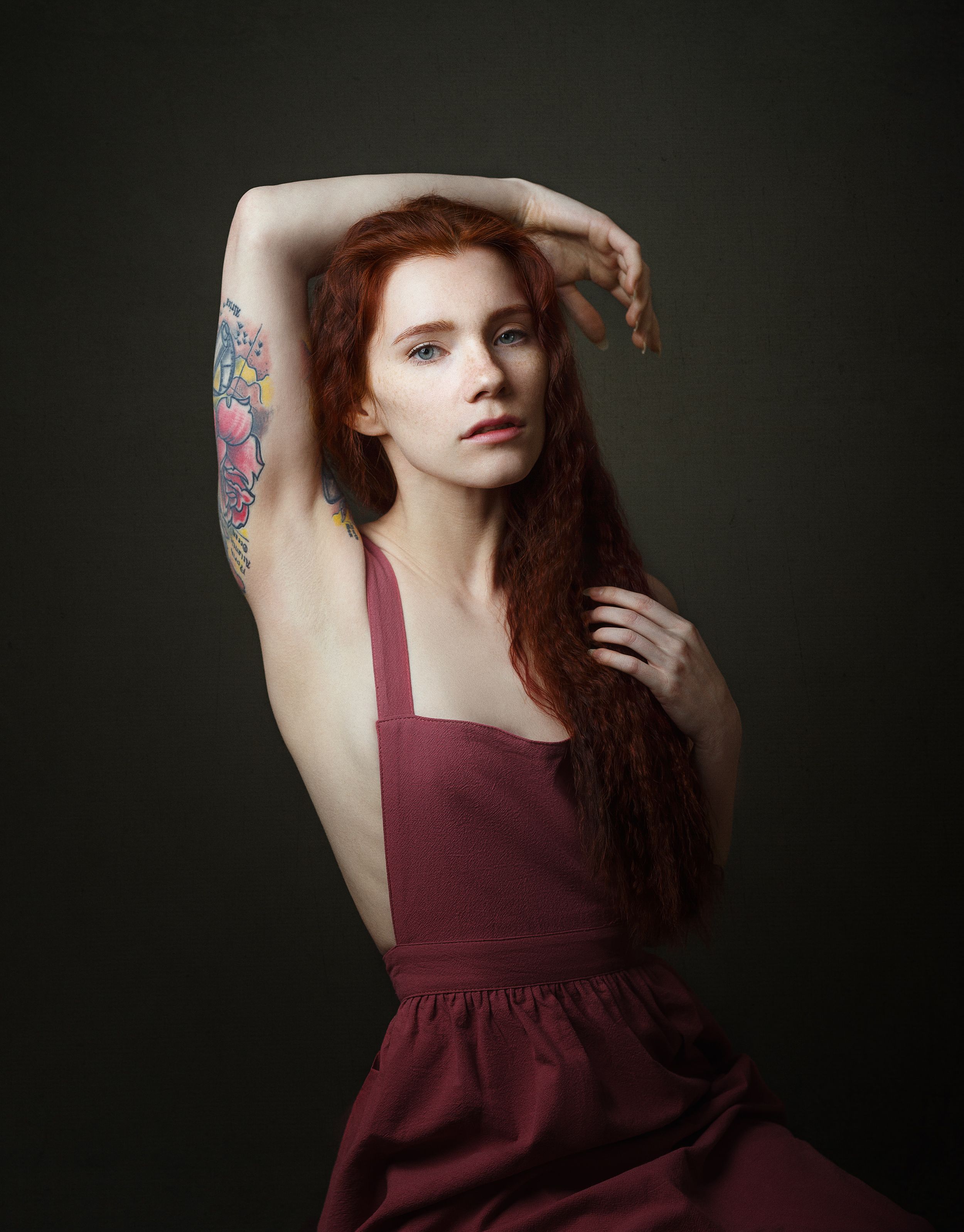 рыжая, девушка, конопатая, татуировка, взгляд, студия, Оксана Ведмеденко