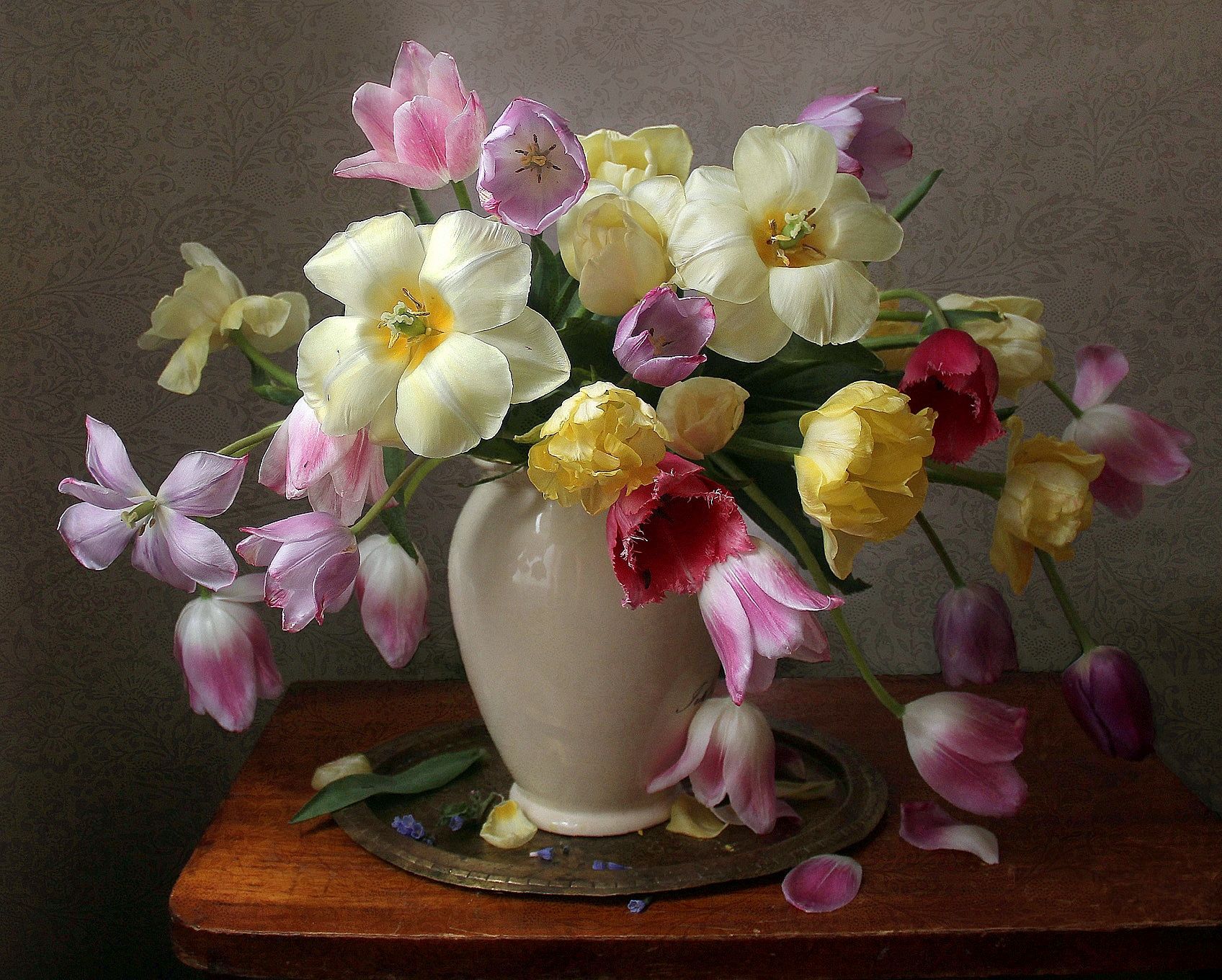 натюрморт, цветы, тюльпаны, весна, натюрморт с цветами, марина филатова, Марина Филатова