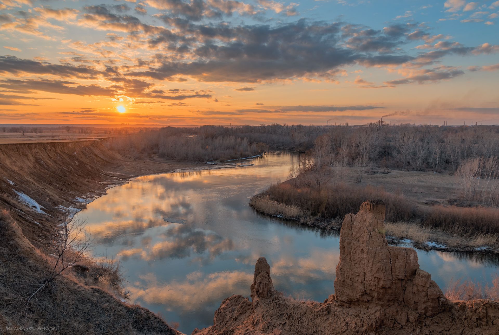весна, река урал, небо, закат, облака, солнце, отражение, оренбургская область, Andrey Vasilyev
