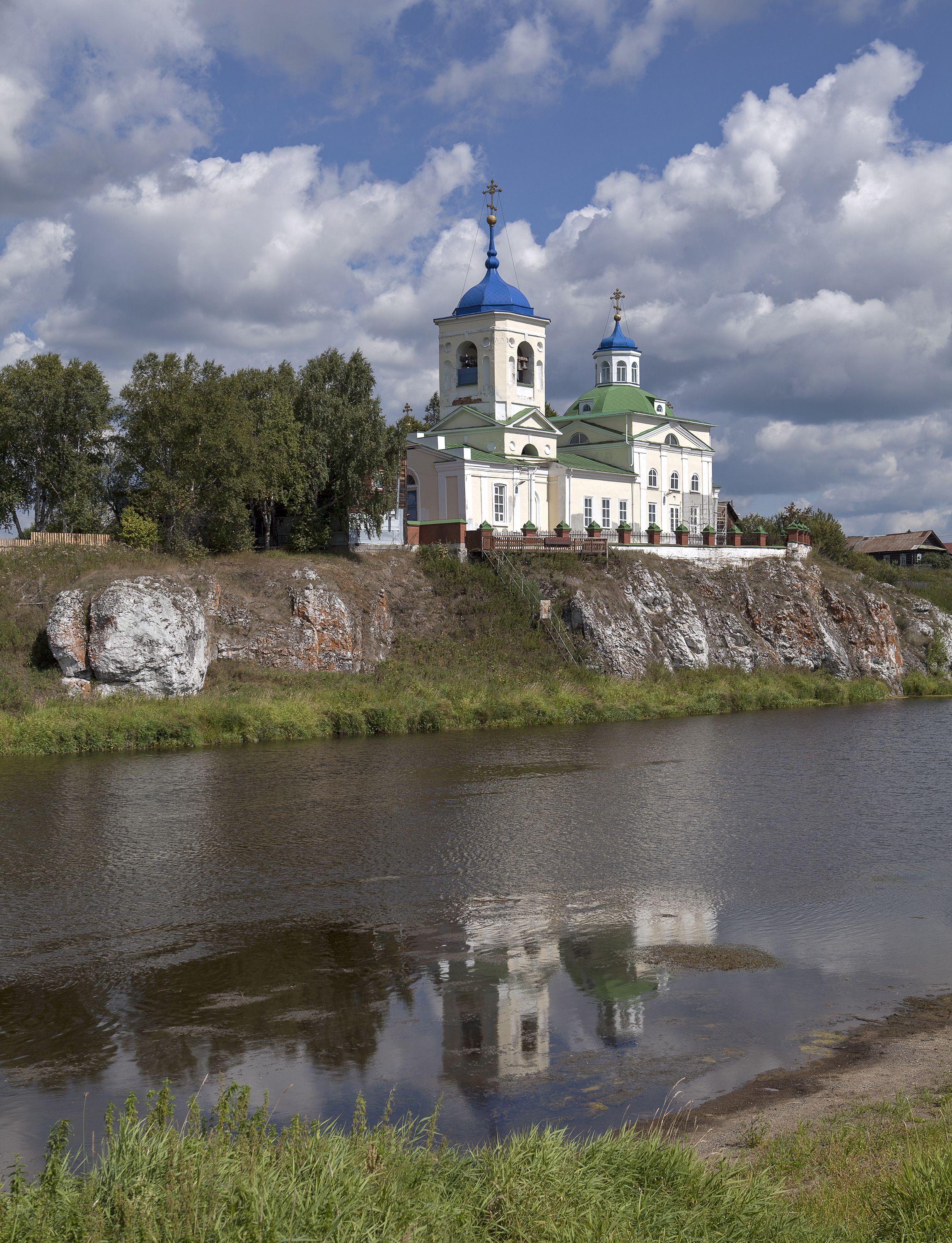 церковь, река, отражение, облака., Татьяна Попова