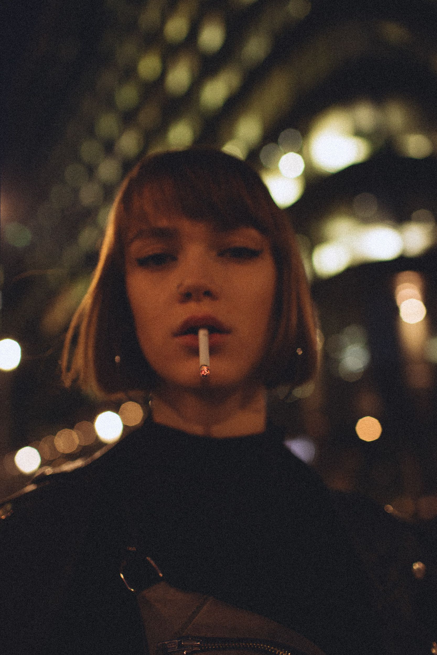 portrait,girl,smoking,street,night, Dancho