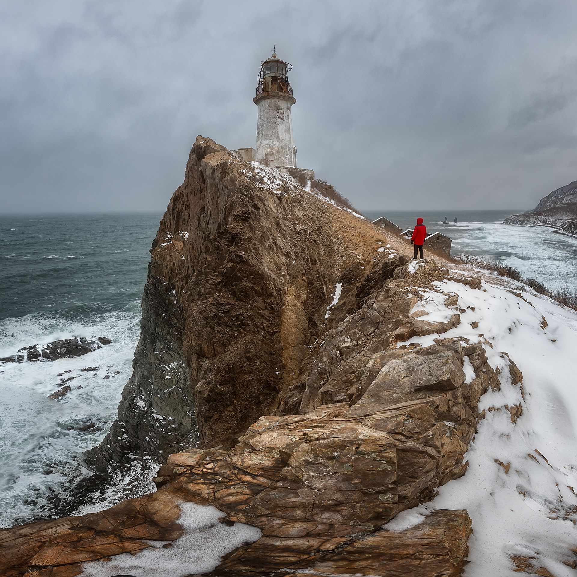 маяк, зима, шторм, Константин Маланин