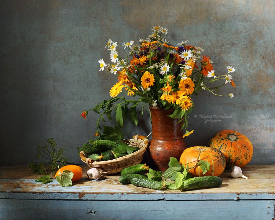 натюрморт, овощи, цветы, лето, огурцы, тыква, Tatyana Karachkova