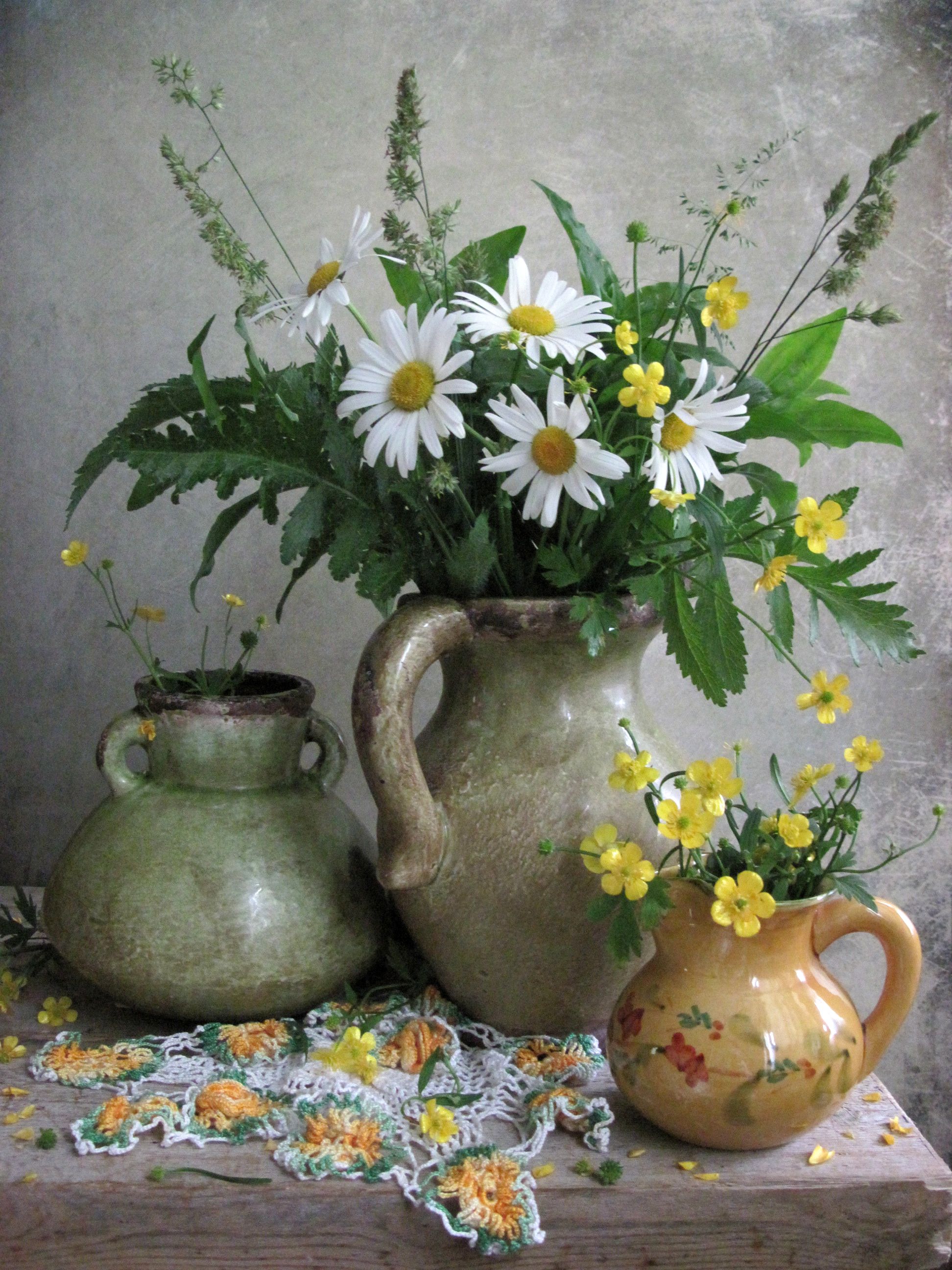 цветы, букет, ромашки, лютики, керамика, салфетка, Наталия Тихомирова