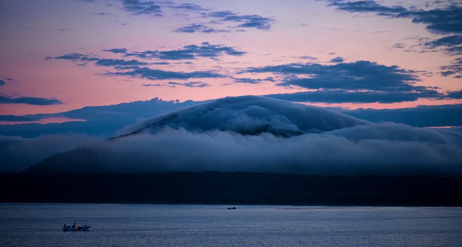 Clouds, Fog, Island, Kunashir, Landscape, Mist, Nature, Sea, Ship, Sunset, View, Volcano, Вулкан, Дикая природа, Дикая природа россии, Закат, Корабль, Кунашир, Курилы, Море, Ночь, Облака, Остров, Пейзаж, Туман, Илья Гомыранов