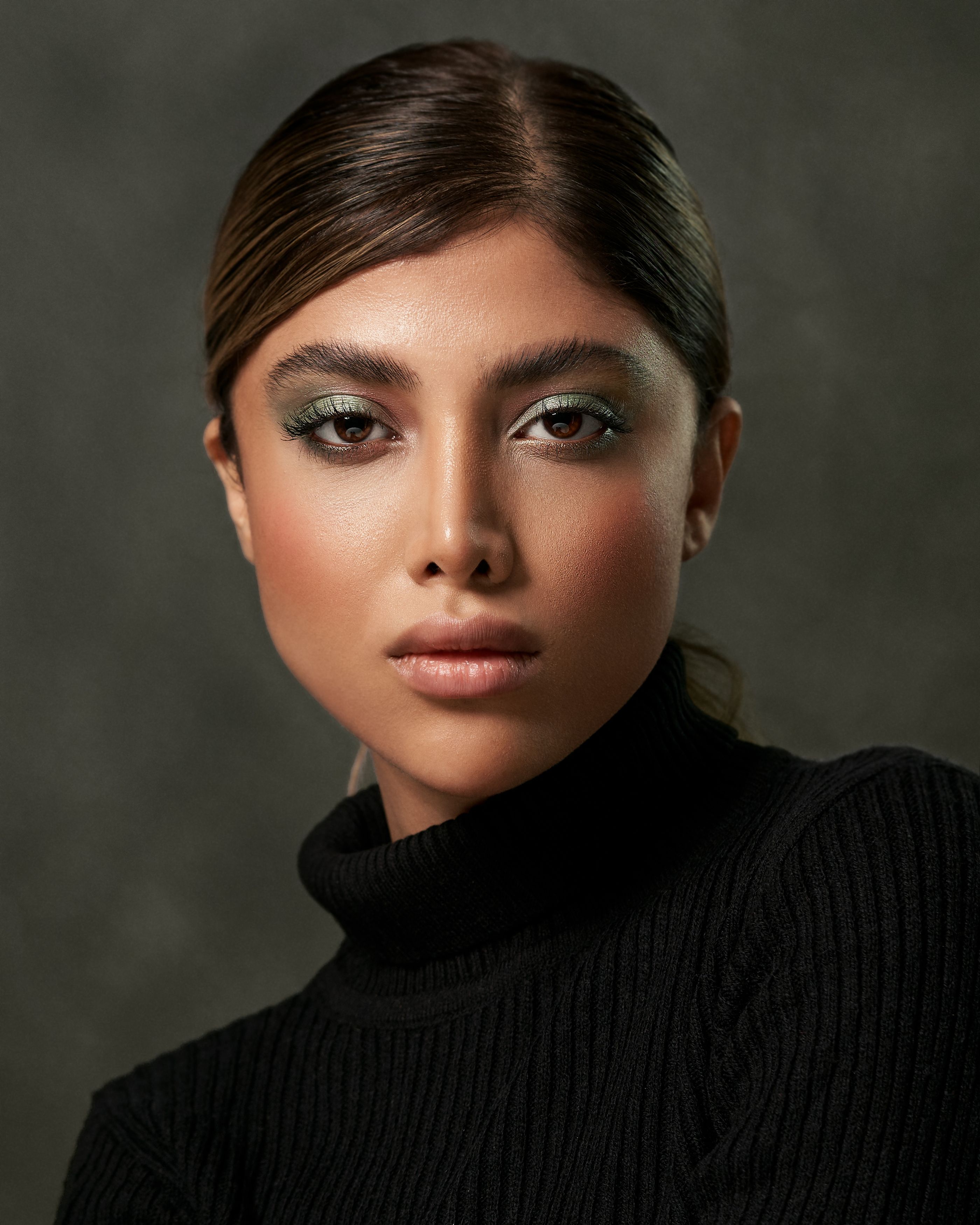 portrait dramatic light model girl photographer beauty art , amirhossein loloei