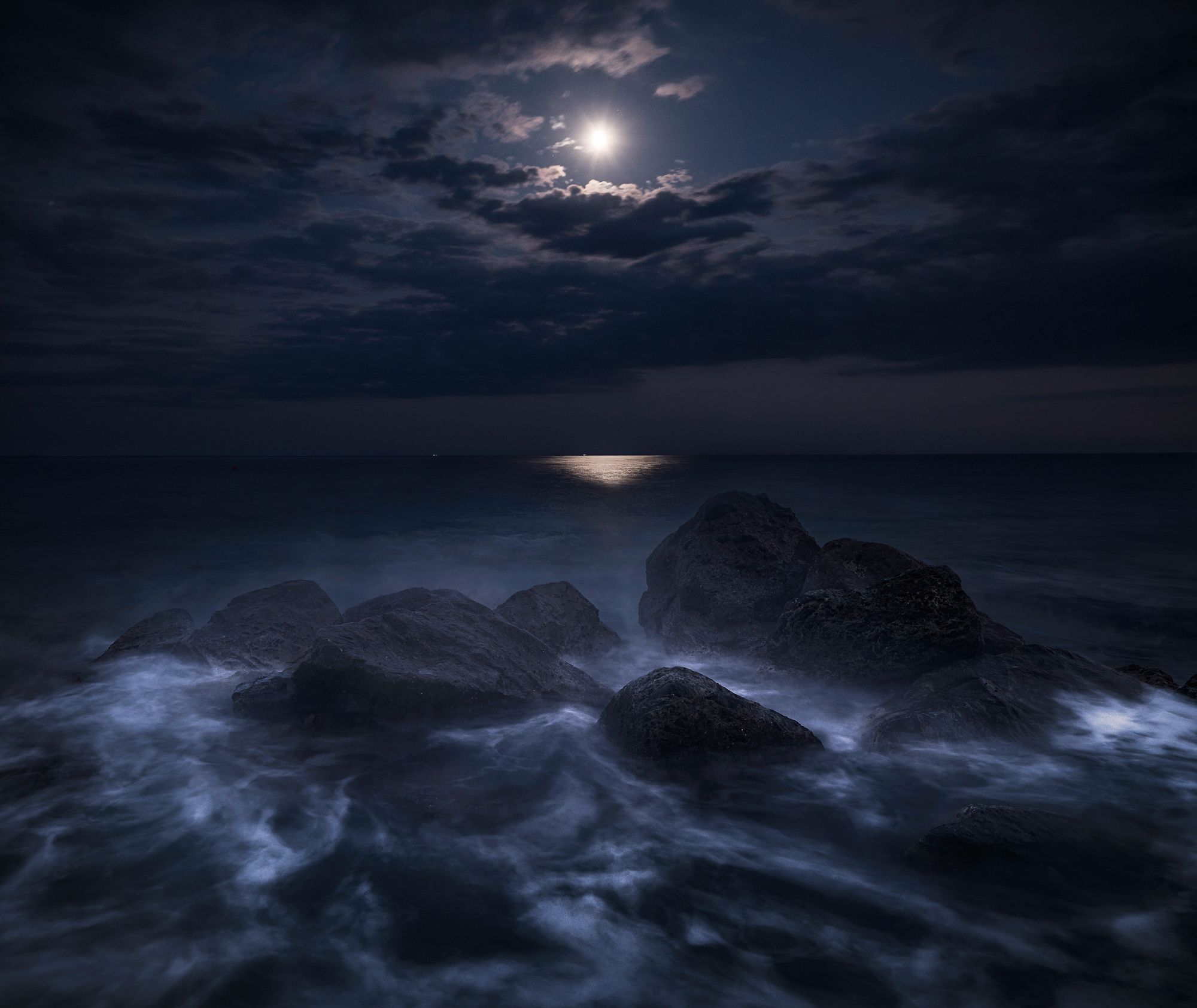 Landscape seascape sea longexpo night moon moonlight Liguria Italy, Stefano Balma