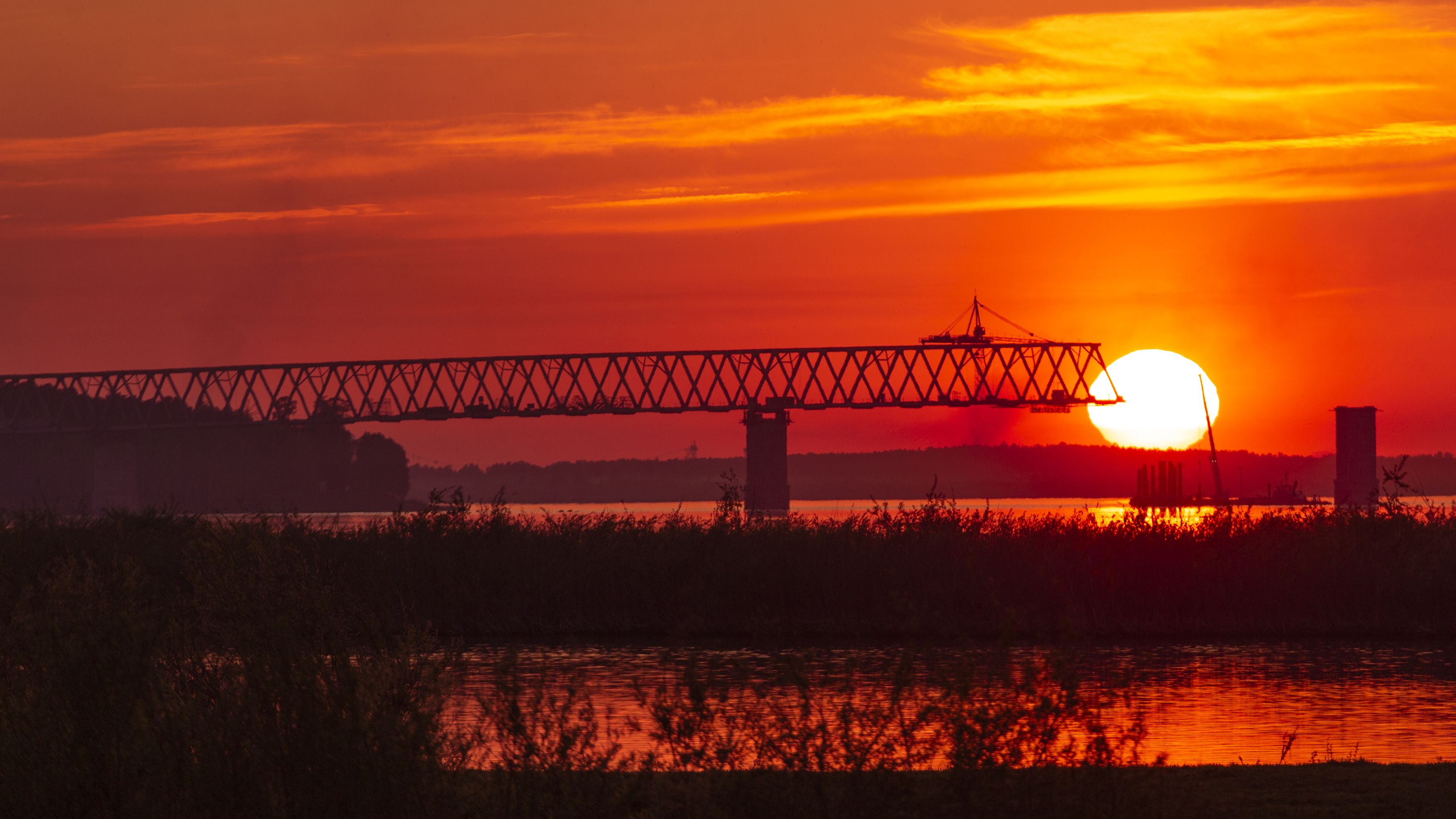 высокогорский мост, Енисей, закат , Андрей Логвинович