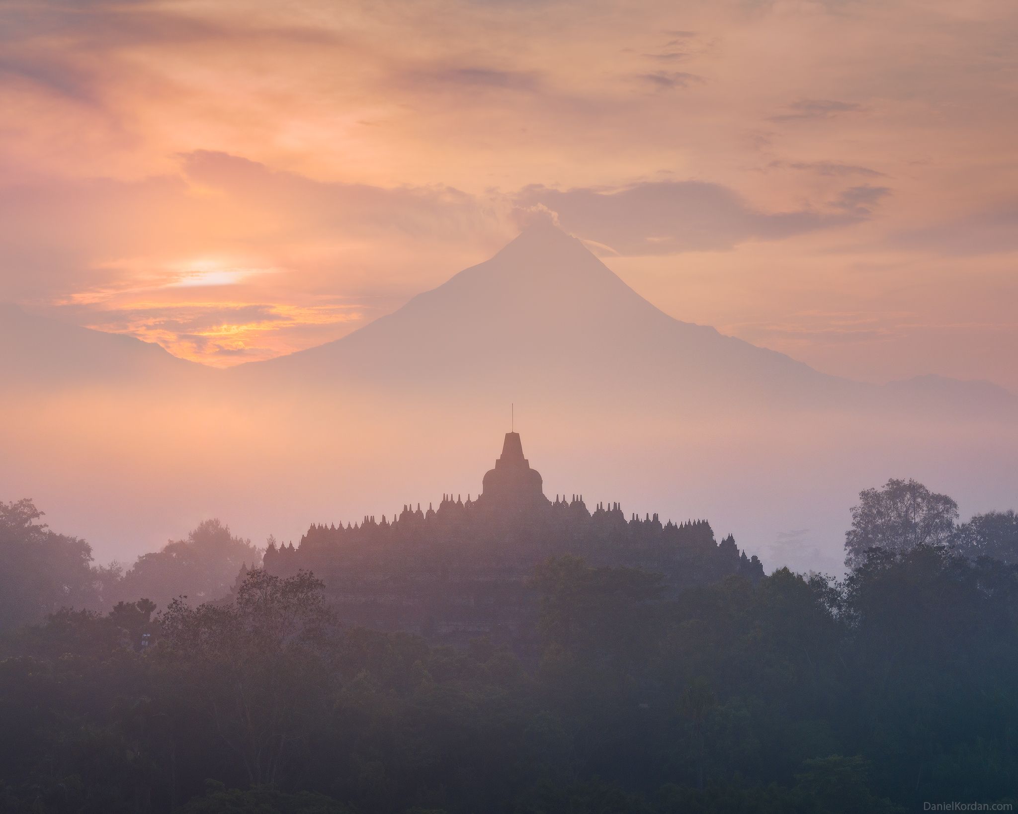 Borobudur, Даниил Коржонов