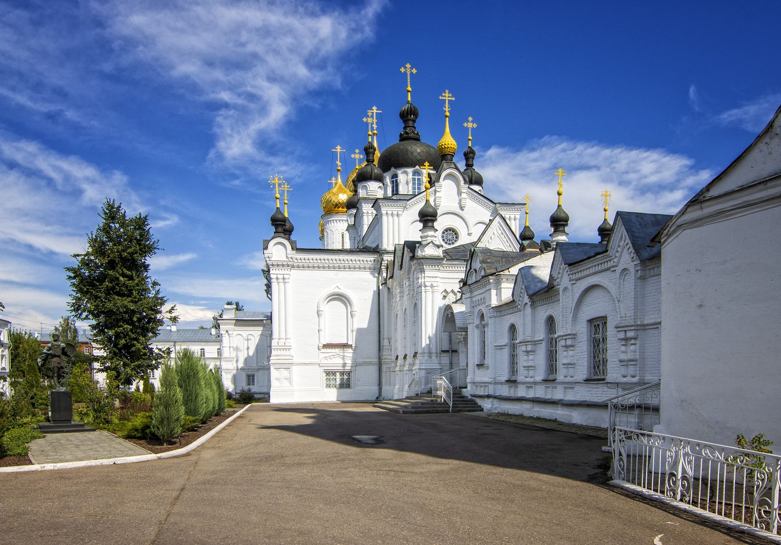 монастырь,великолепие., Анатолий Салтыков