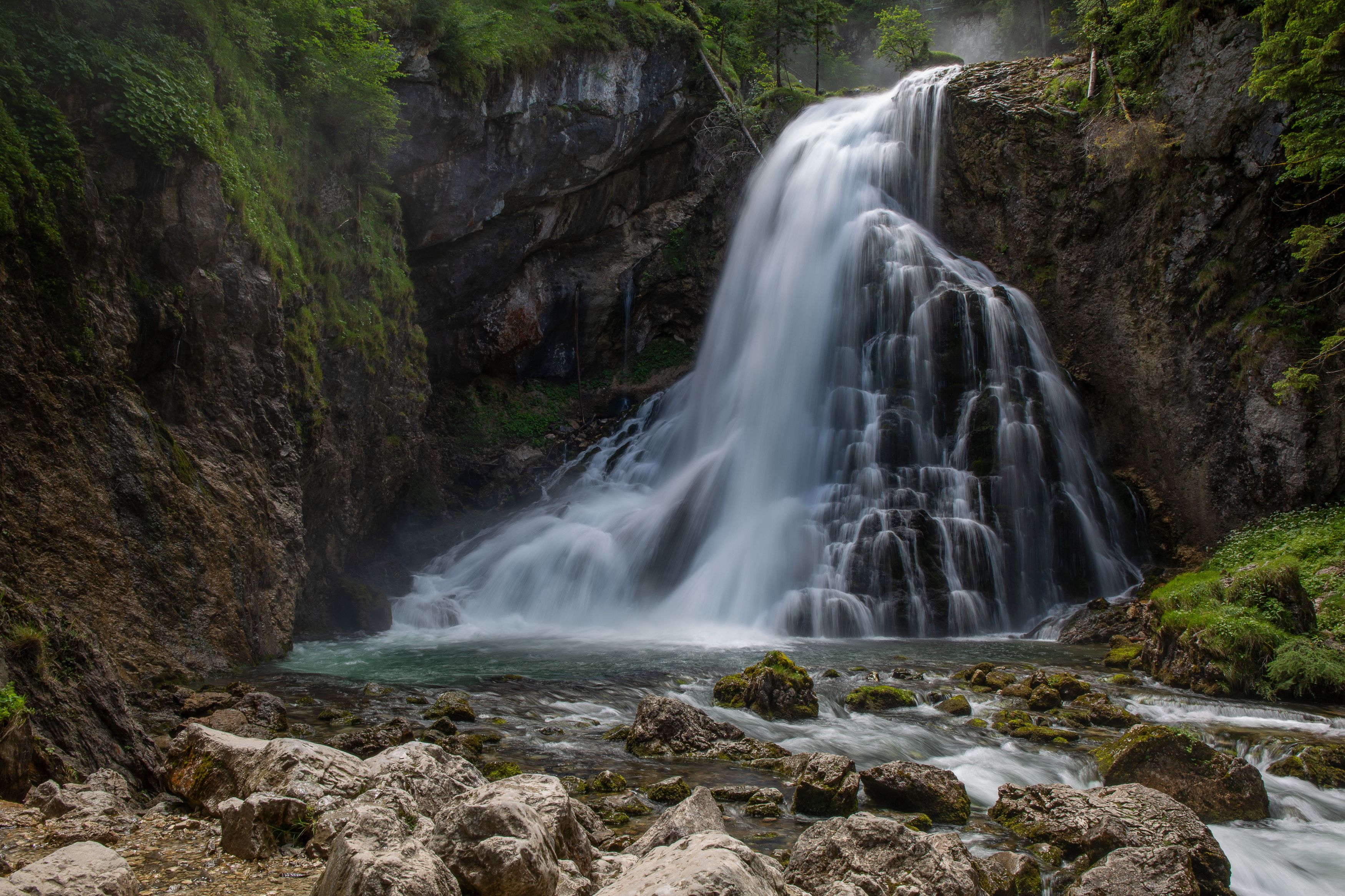 waterfall, Spundiņš Vilnis