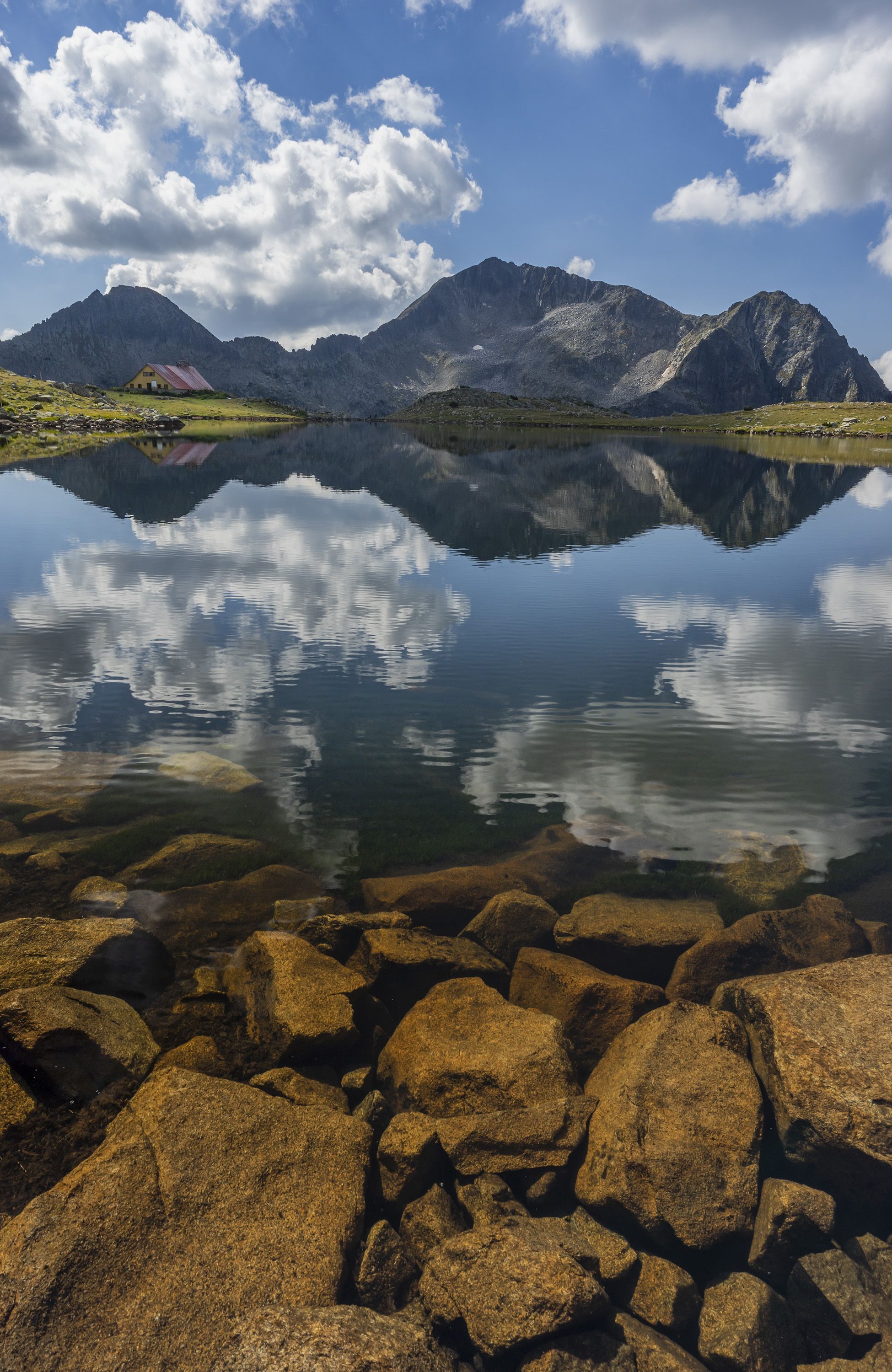 landscape nature vertical hiking lake, viktor demidov