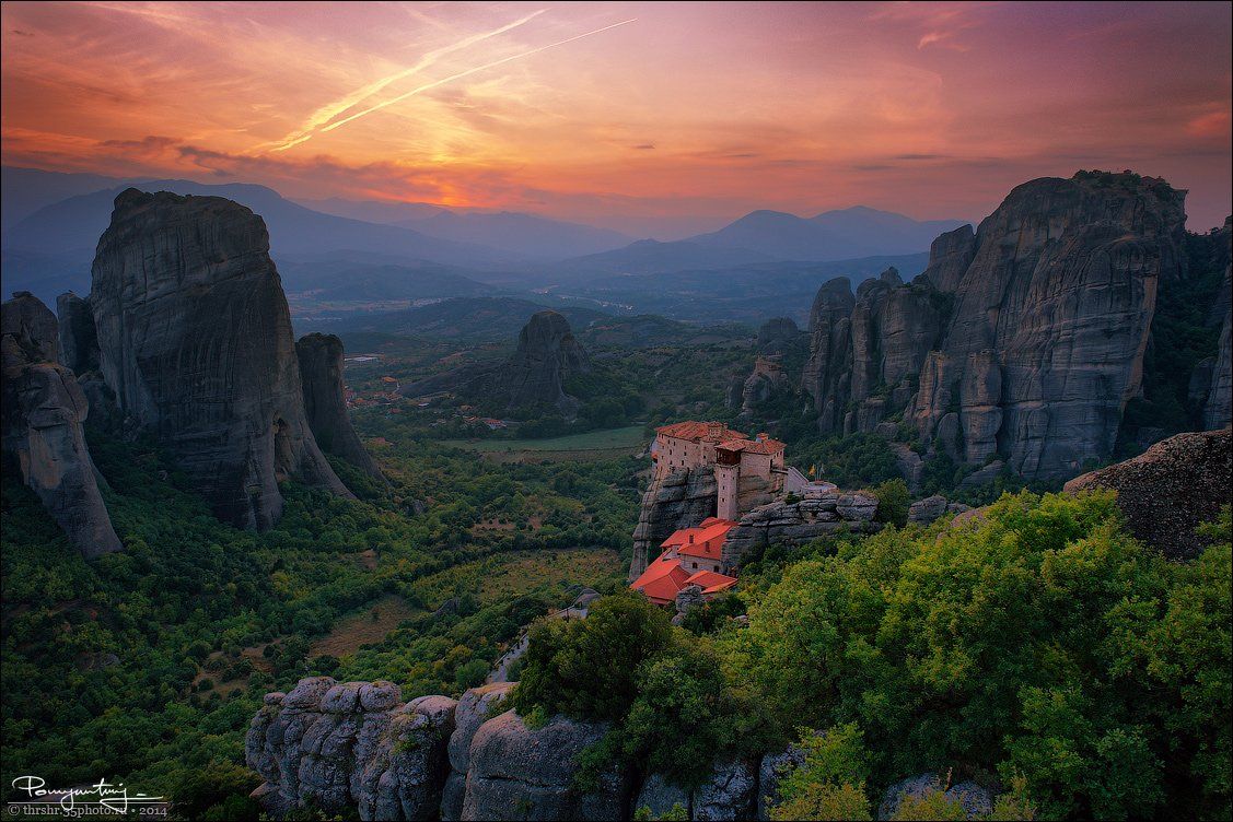 Greece, Kalambaka, Kastraki, Meteora, Monastery, Mountains, Roussanou, Trikala, Andrew Thrasher