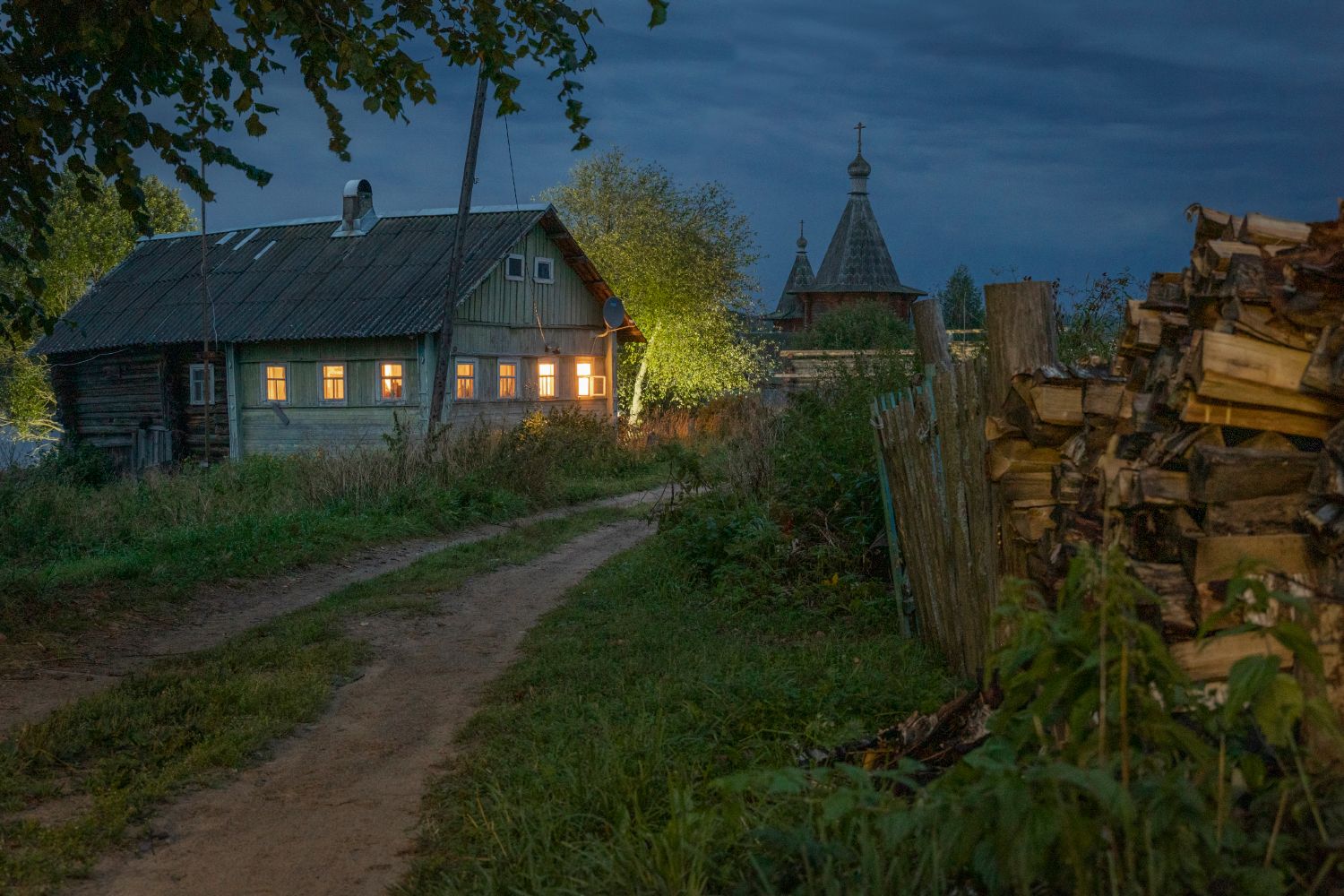 ночь село часовня, Сергей Буторин