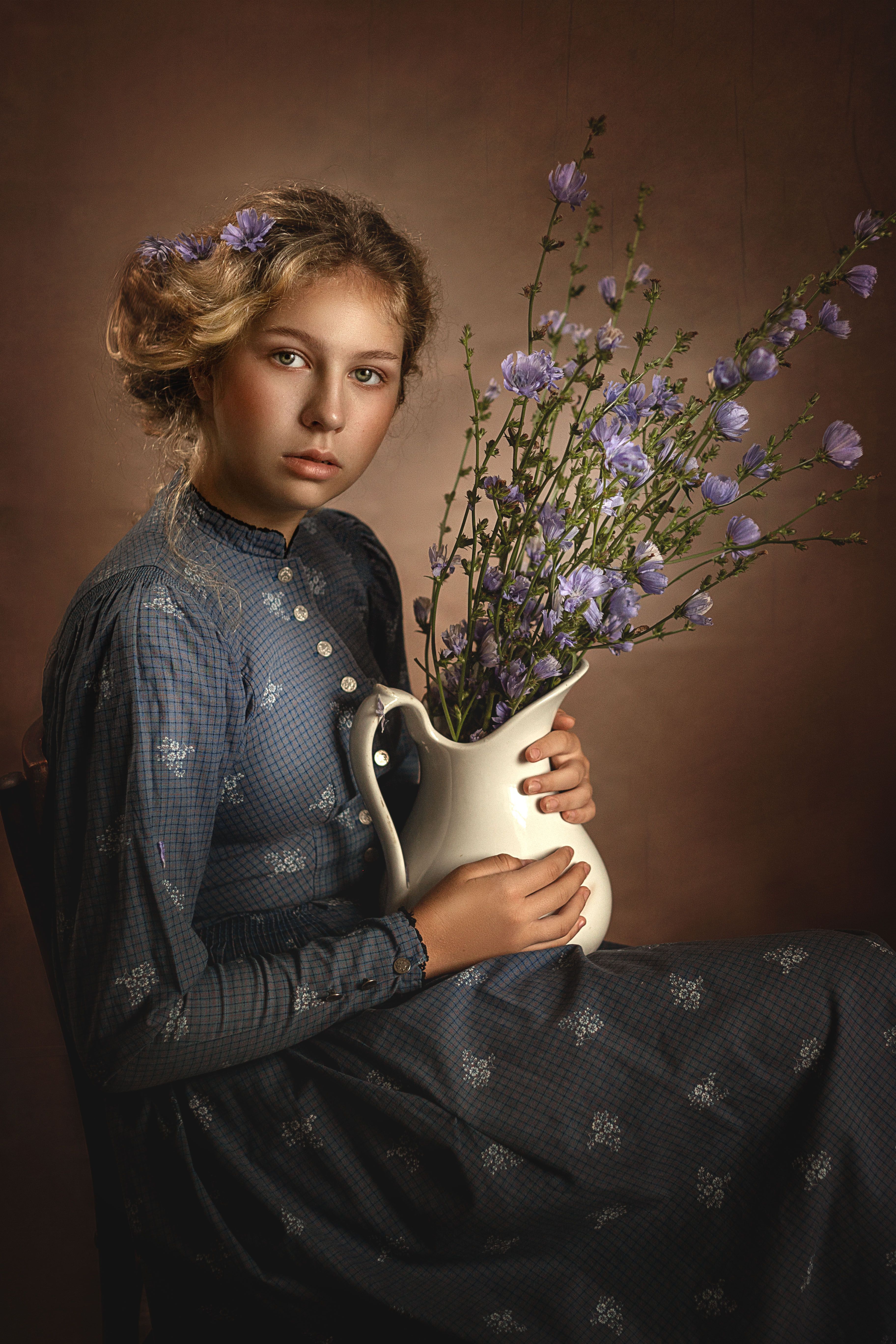 портрет, детский портрет, девушка, женский портрет, детский портрет, девушка с цветами, Елена Чернигина