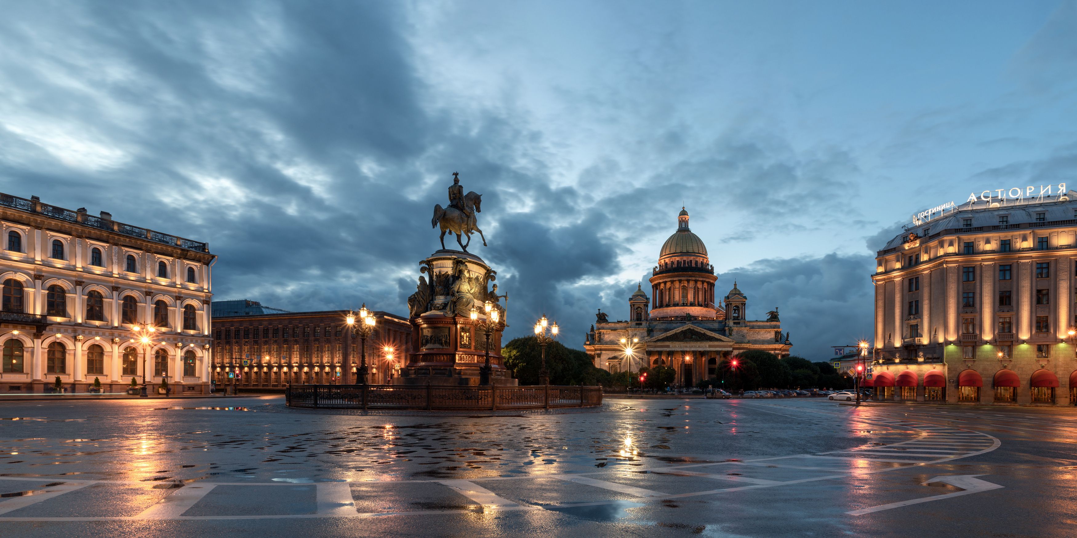 Исаакиевская площадь Санкт Петербург