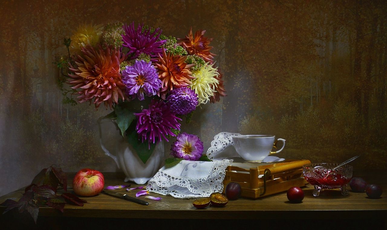 still life, натюрморт, астры, цветы, фото натюрморт, георгины, слива, яблоки, осень, Колова Валентина