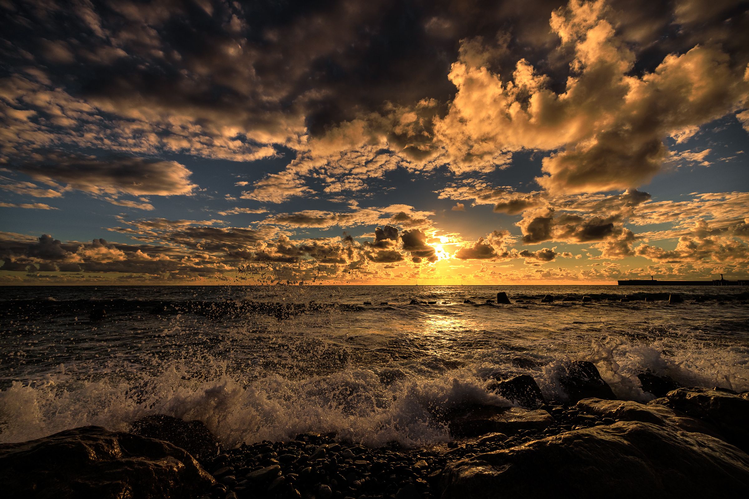 #море #закат #шторм #природа #сочи #краски #волны, Сергей Найбич