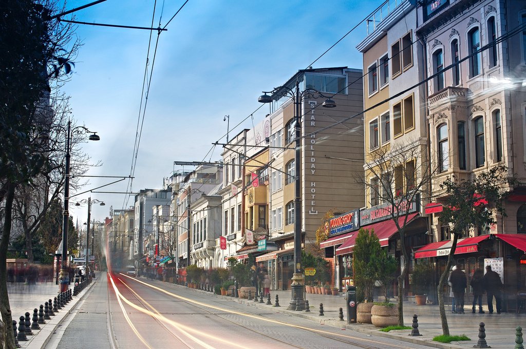 Divanyolu street, Istanbul, IStanbul - Divanyolu street & tr, Long exposure, Longexposure, Tram, Tramvay, Air Walk
