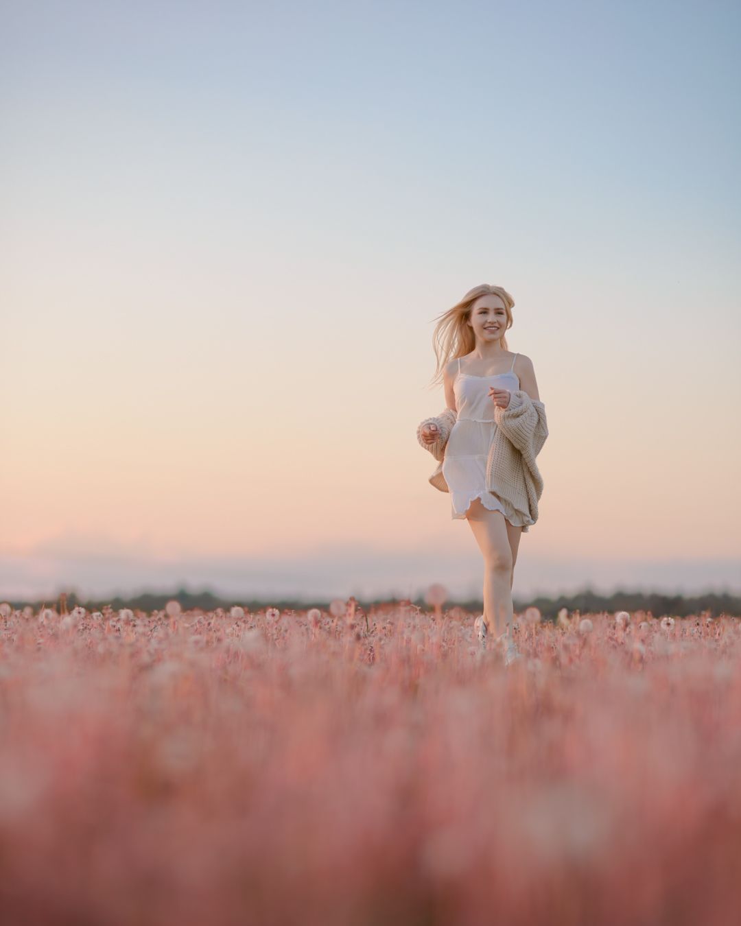 поле, одуванчики, девушка, розовый, закат, Natalie Seitner