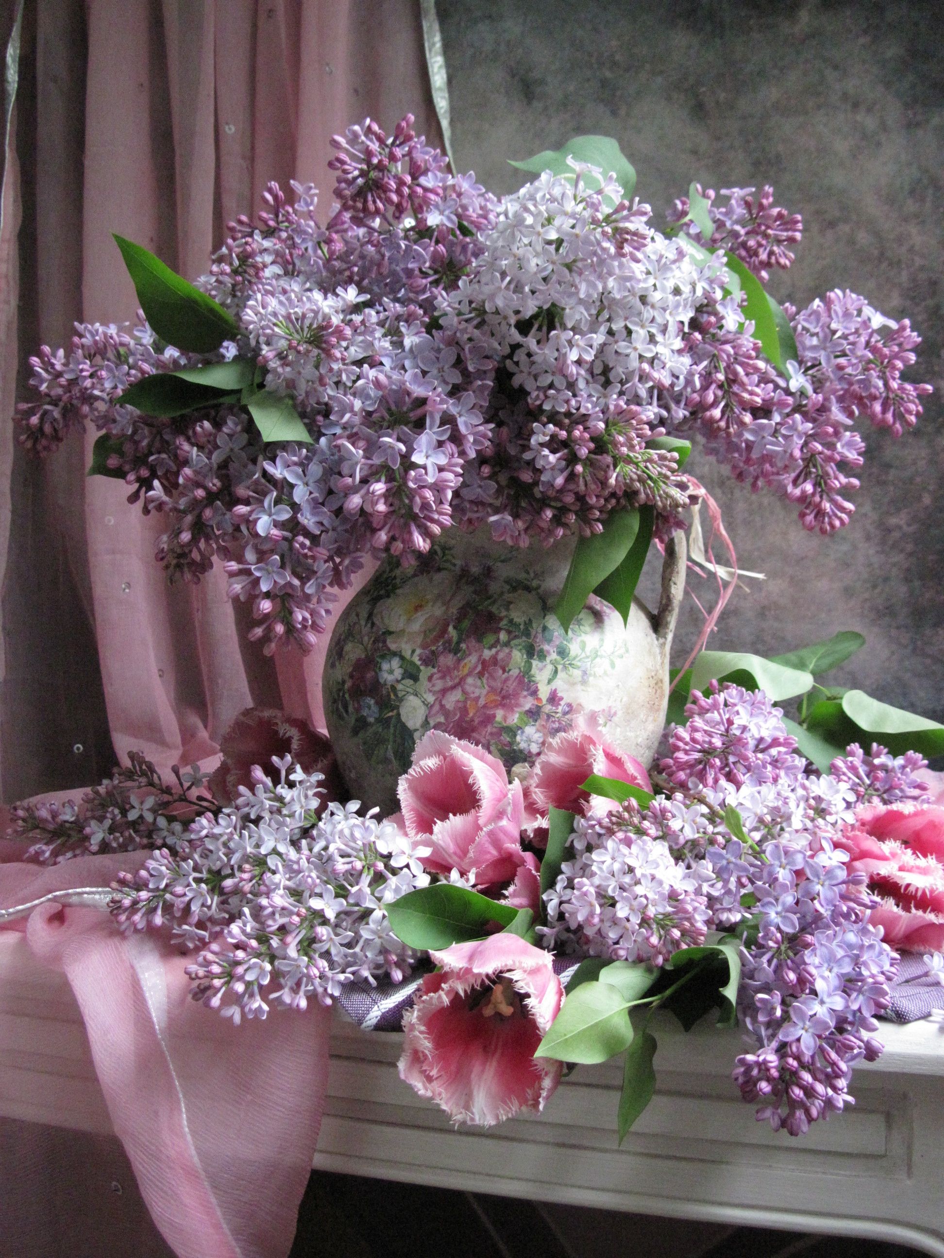 цветы, букет, сирень, тюльпаны, кувшин, винтаж, декупаж, шарф, Наталия Тихомирова