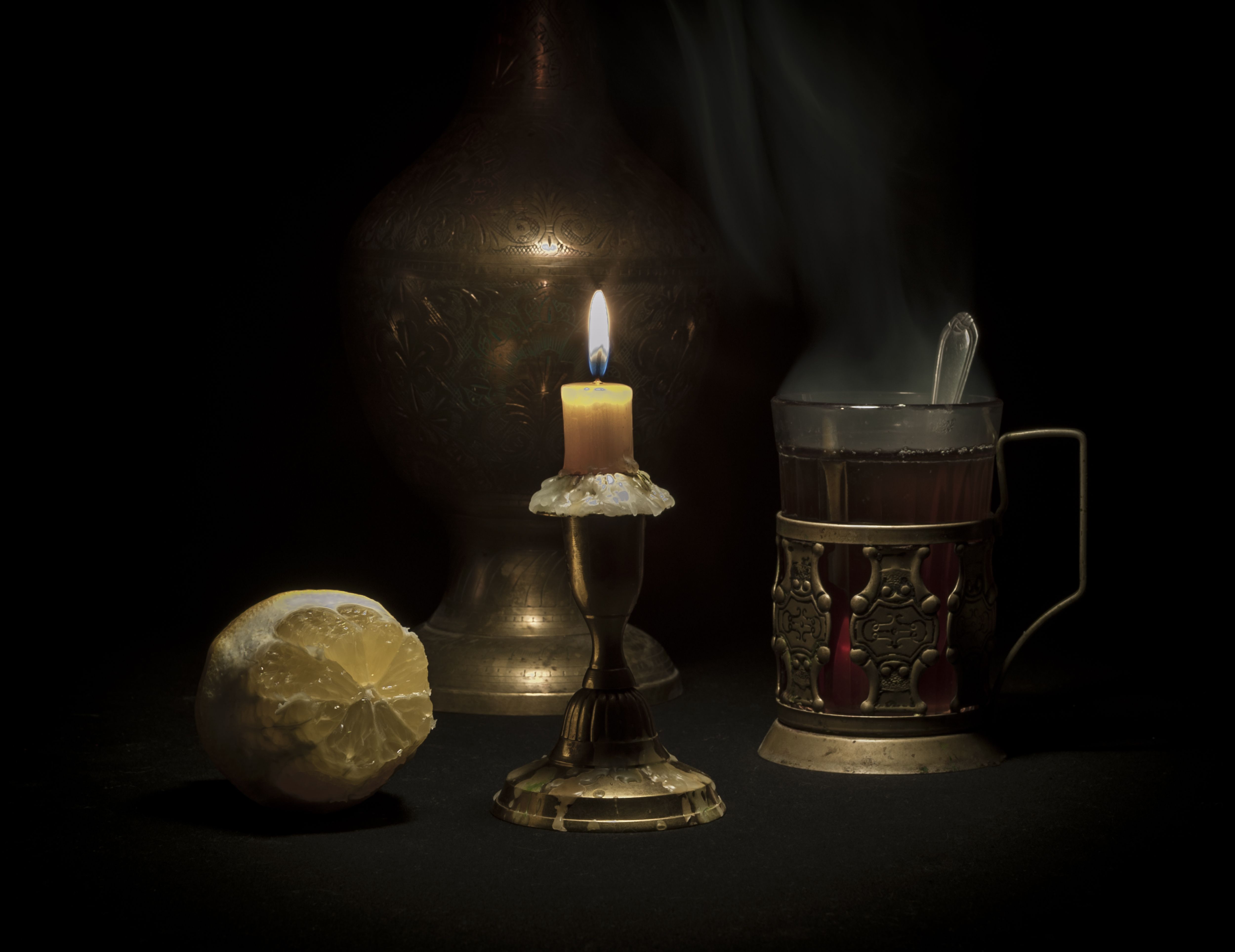 Натюрморт со свечой и лимоном, Виктор Черкасов