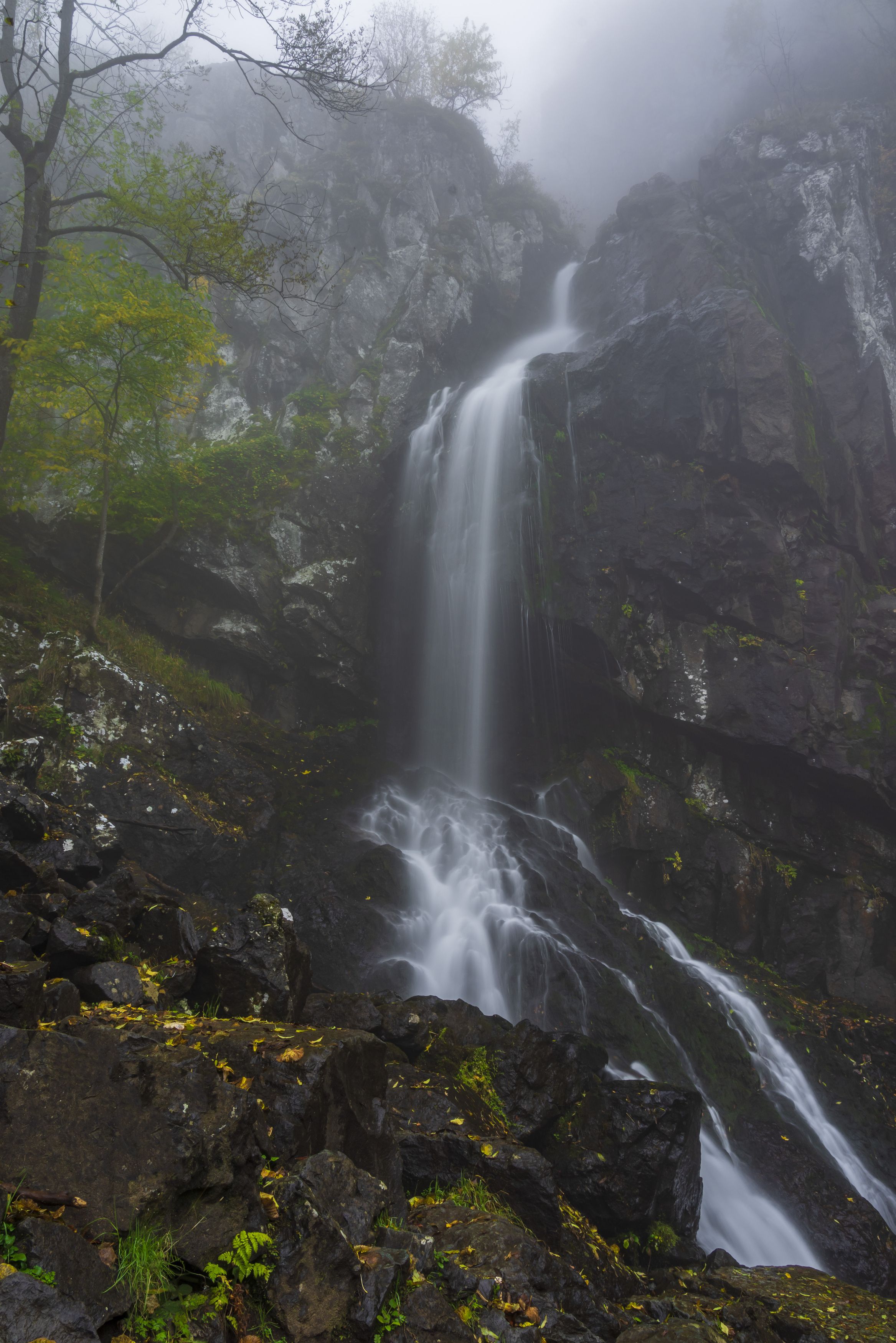 landscape nature vertical hiking waterfall, viktor demidov