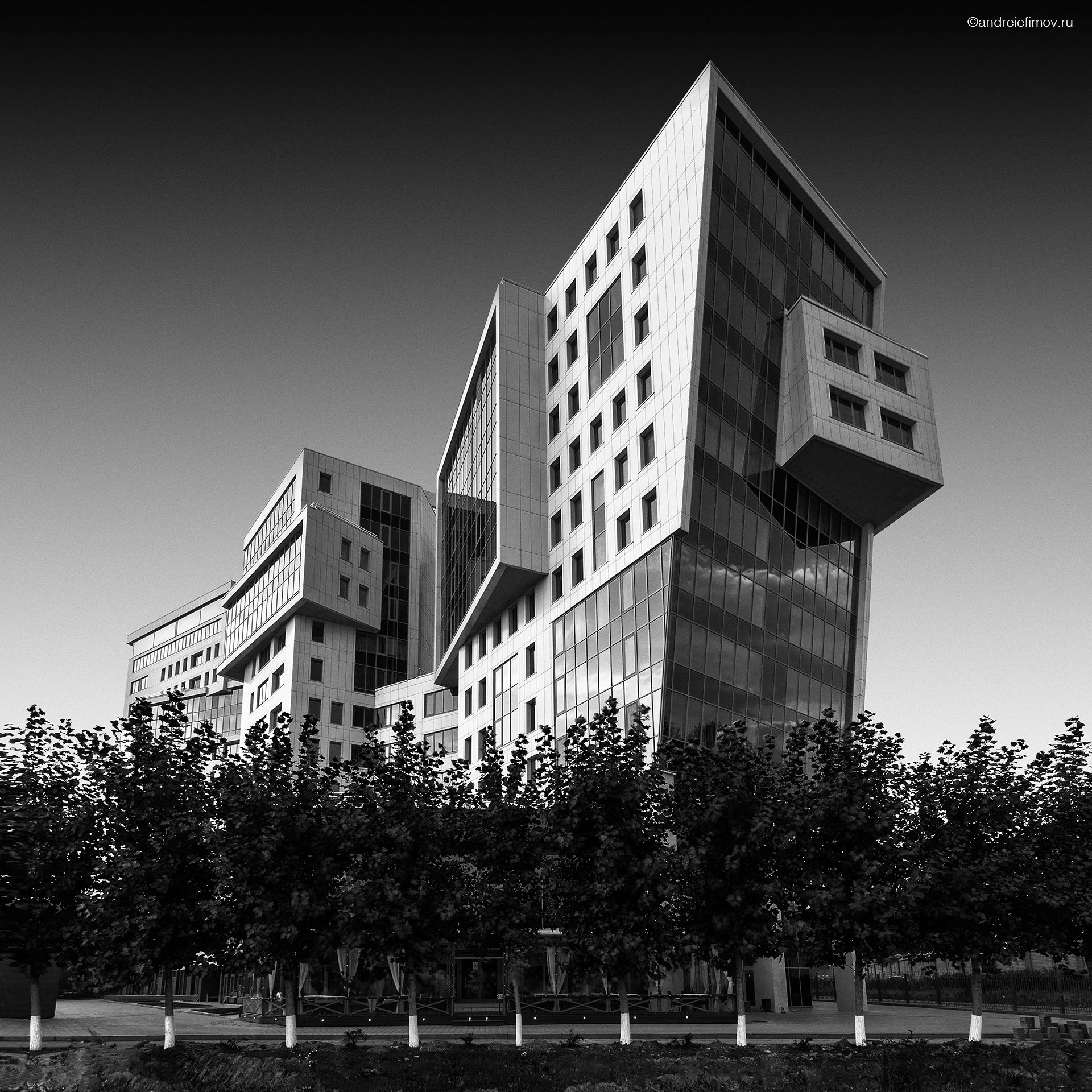 architecture, black and white, kazan, building, city, monochrome, russia, tatarstan, fine arts, european residential complex, Андрей Ефимов