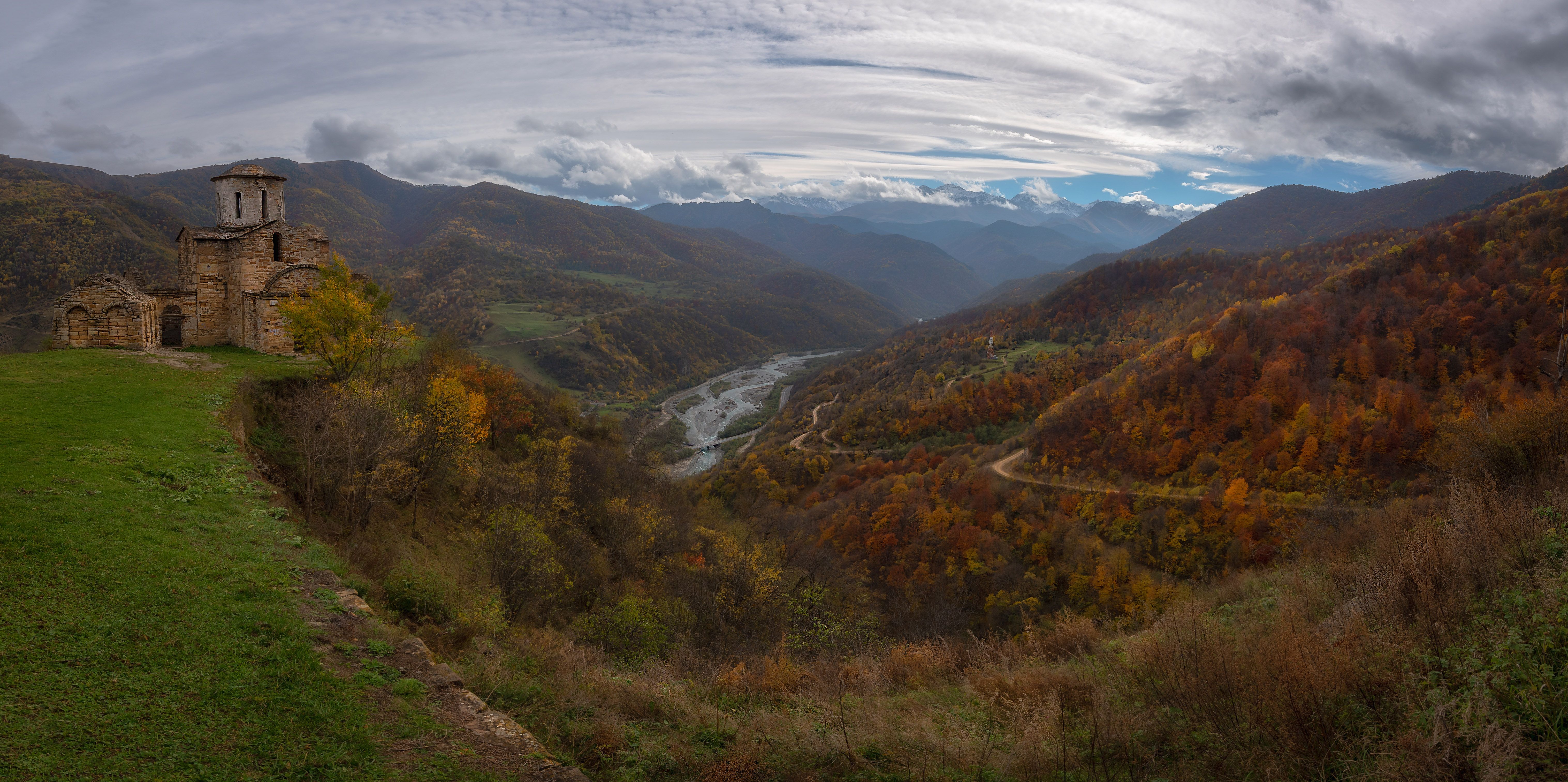 осень, горы, храм, Наргиза Кахарова