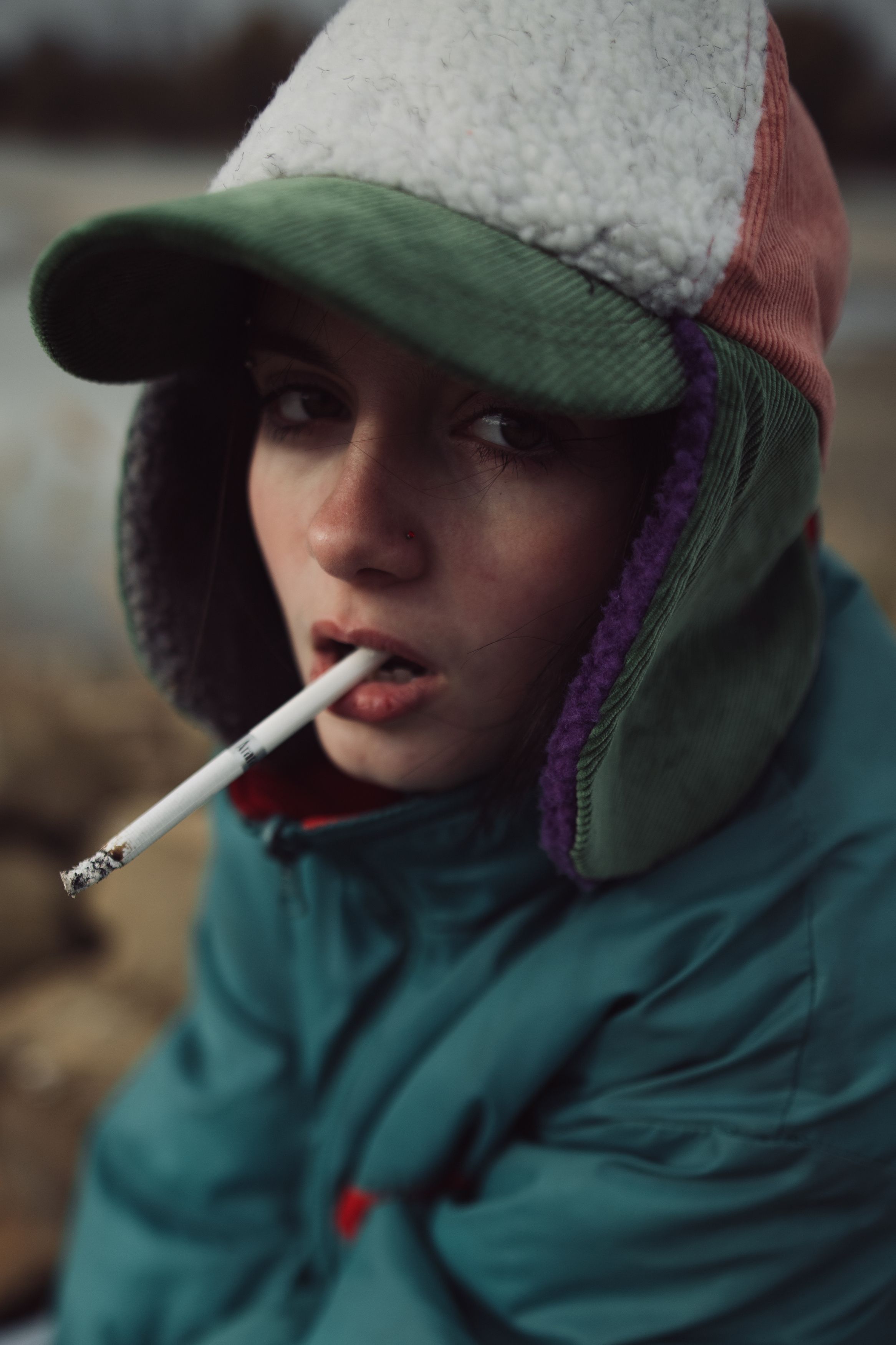 девушка, зима, шапка, холод, сигарета, Терников Александр