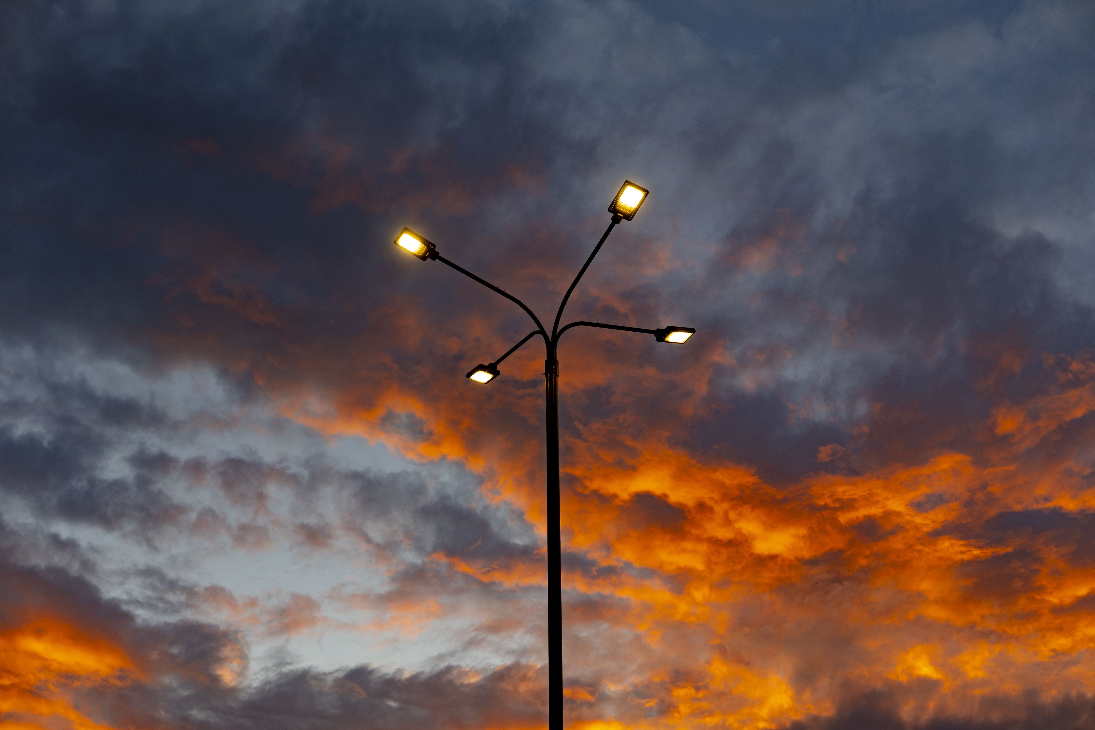 фонарь., огненный, закат, Илья Пономарев