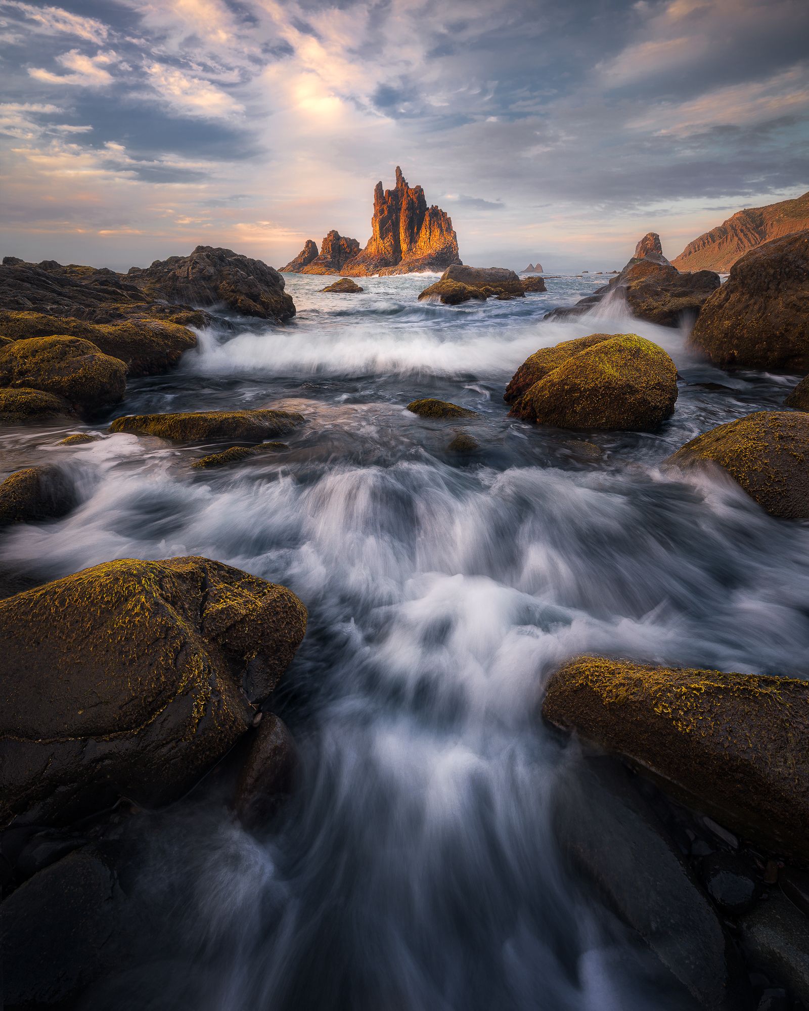 Seascape, sea, waves, leading line, epic, long exposition, Stefano Balma