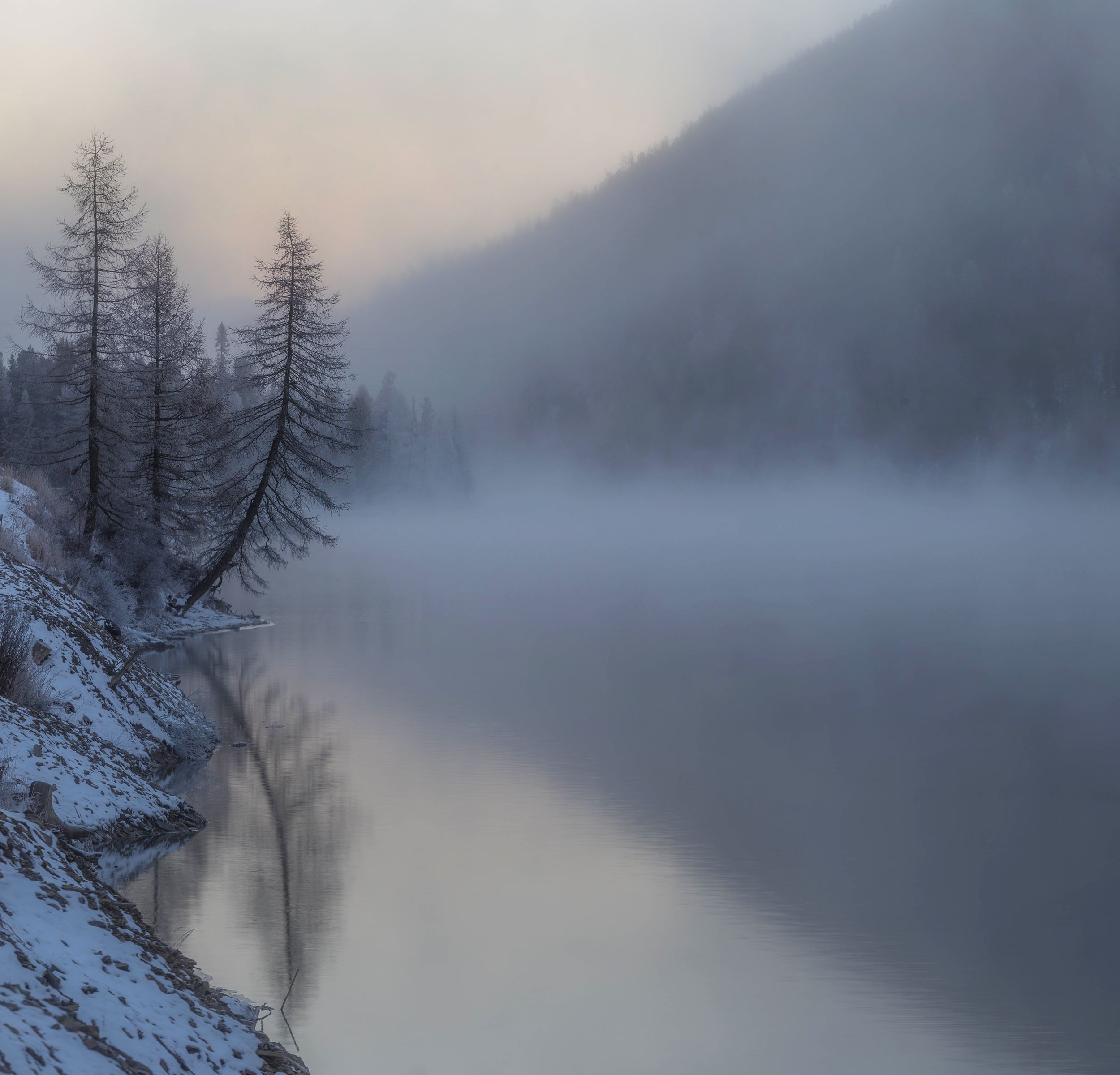 алтай, осень, мороз, охеро, туман, рассвет, утро, снег, монохром, Павел Ващенков