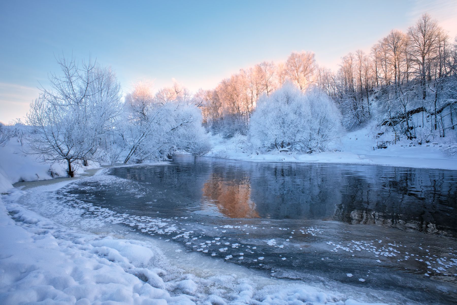 зима, снег, мороз, река, деревья, иней, отражение, Виталий Полуэктов
