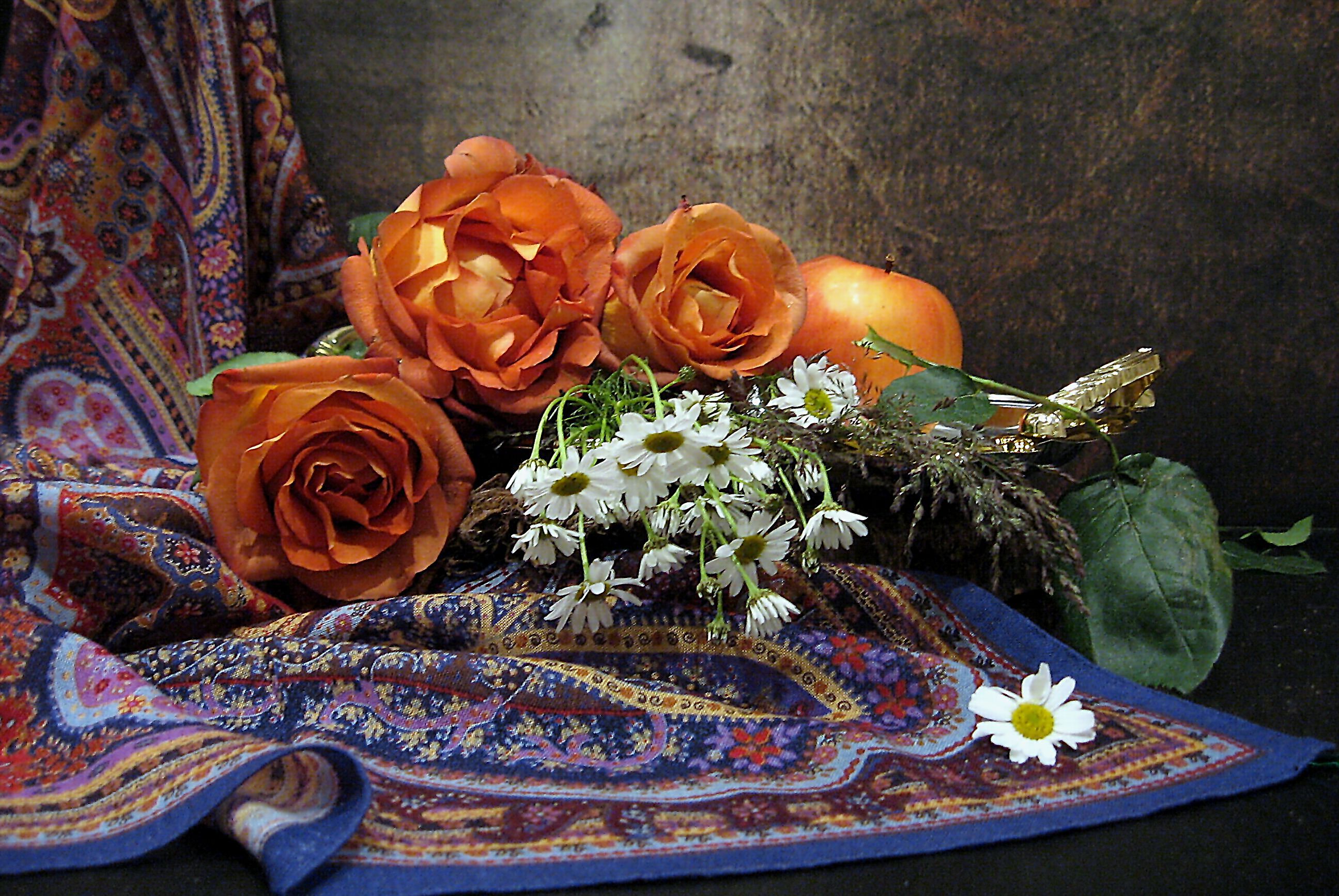 цветы, букет, розы, ромашки, платок, Наталия Тихомирова
