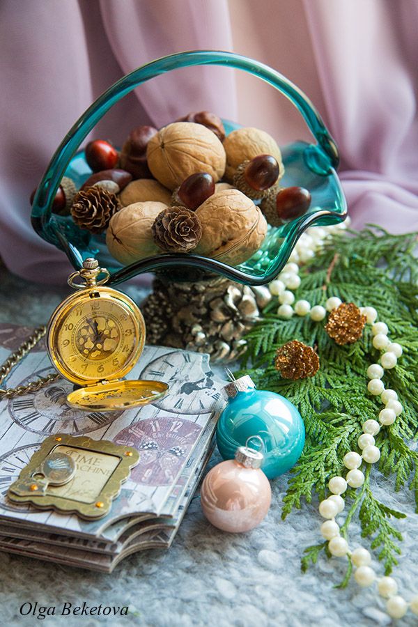 грецкие орехи, игрушки, новый год, Бекетова Ольга